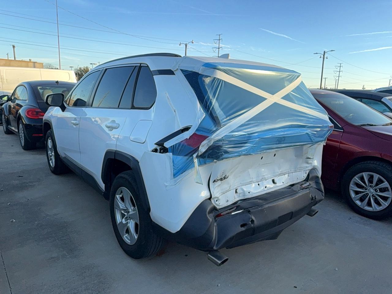 2021 Toyt Rav4 Xle White - Фото 3