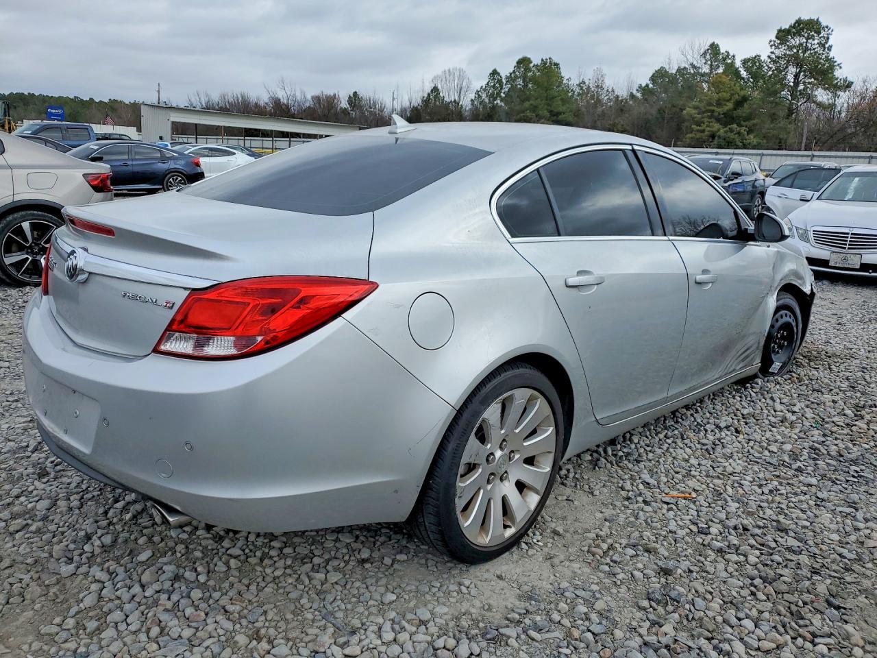 2011 Buick Regal Cxl - Фото 3