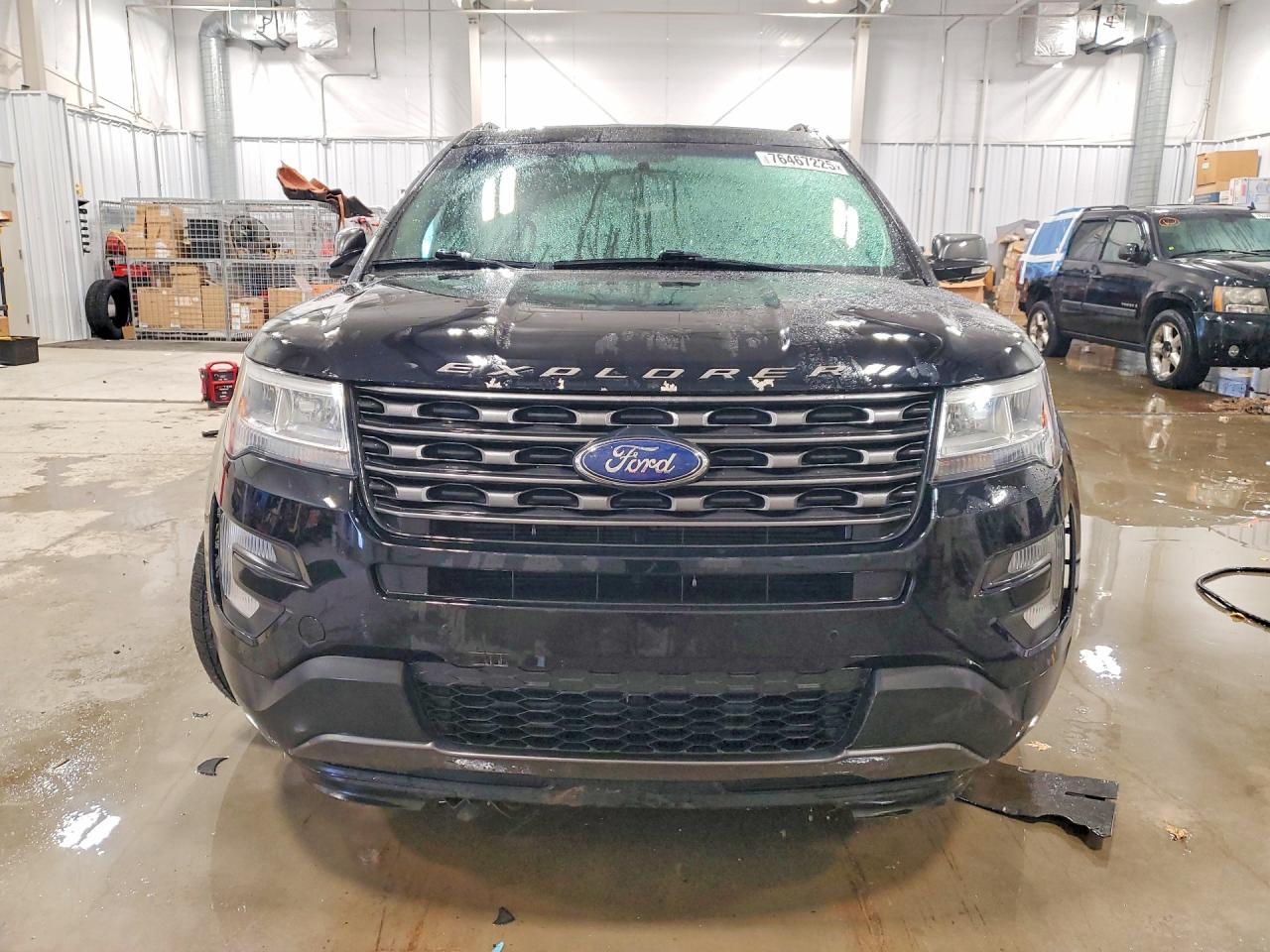 2017 Ford Explorer Xlt - Фото 5