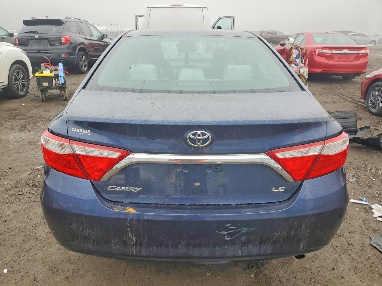 2015 Toyota Camry Le - Фото 6