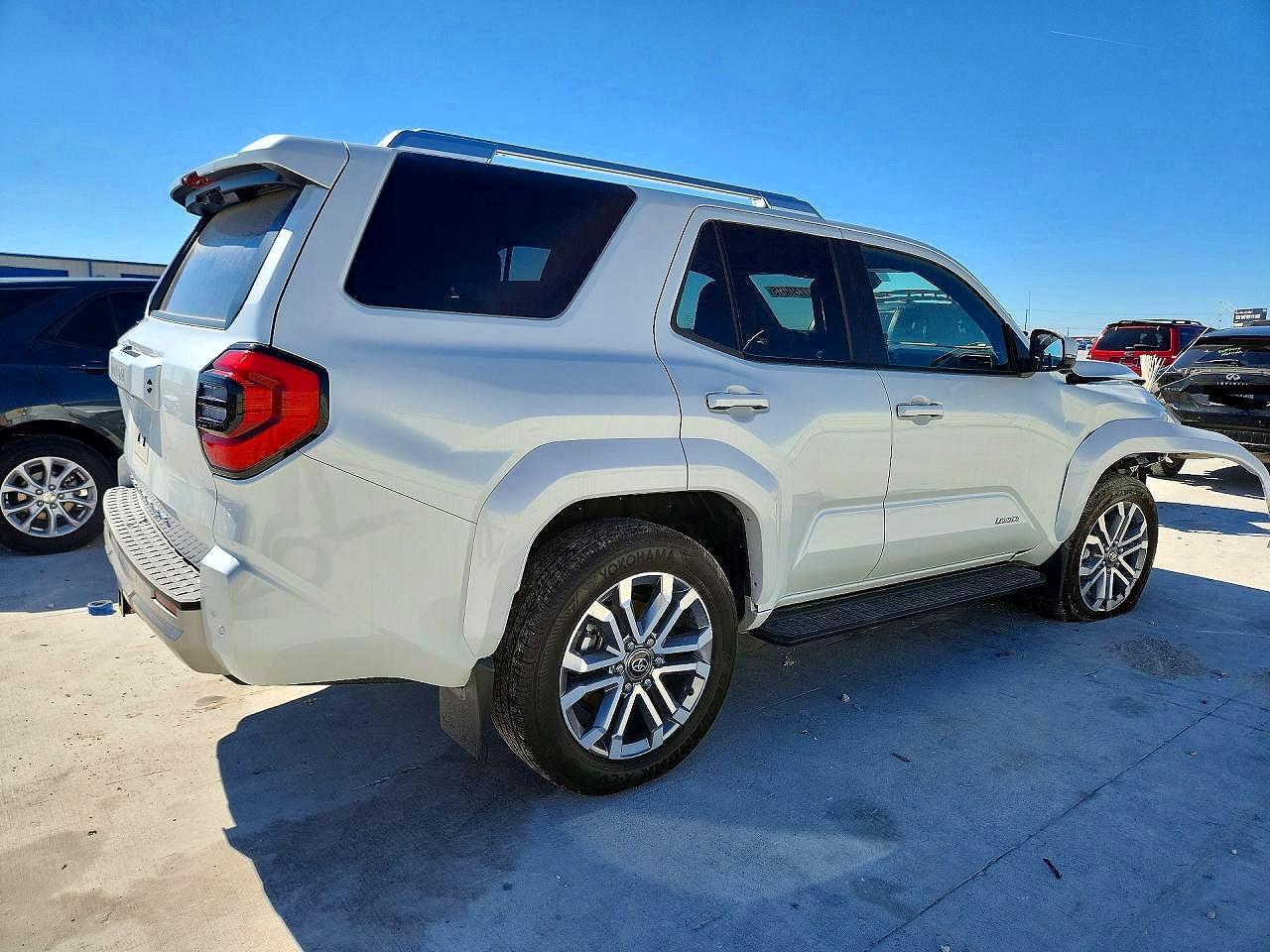 2025 Toyota 4Runner - Фото 3