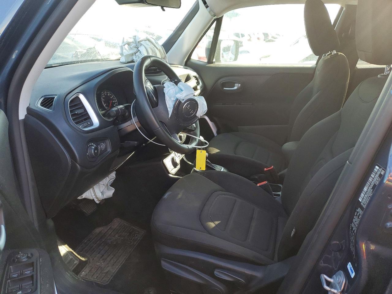 2021 Jeep Renegade Latitude - Фото 7