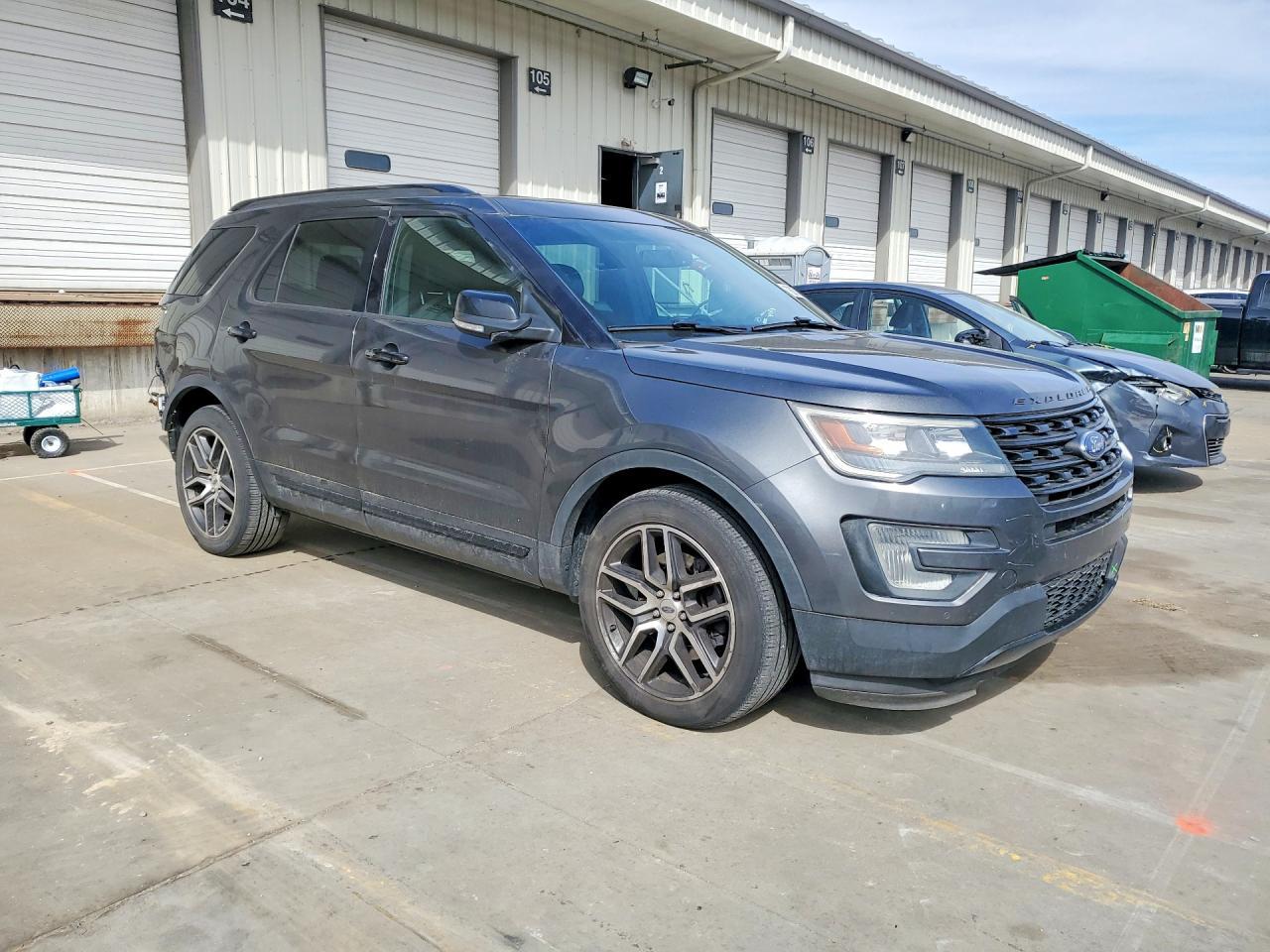 2016 Ford Explorer Sport - Фото 4