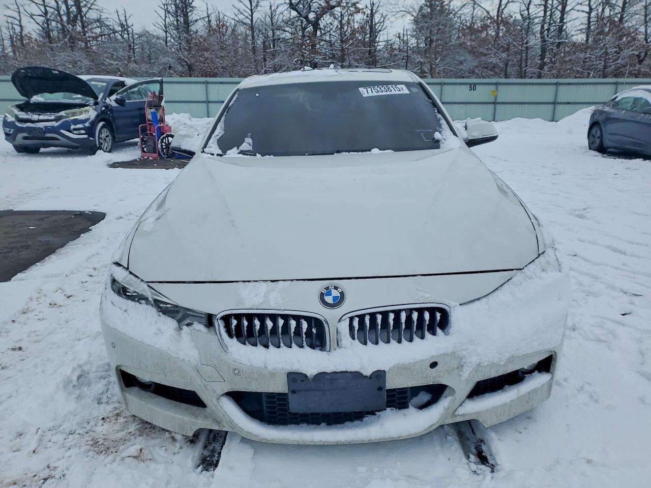 2018 BMW 330 Xi - Фото 5