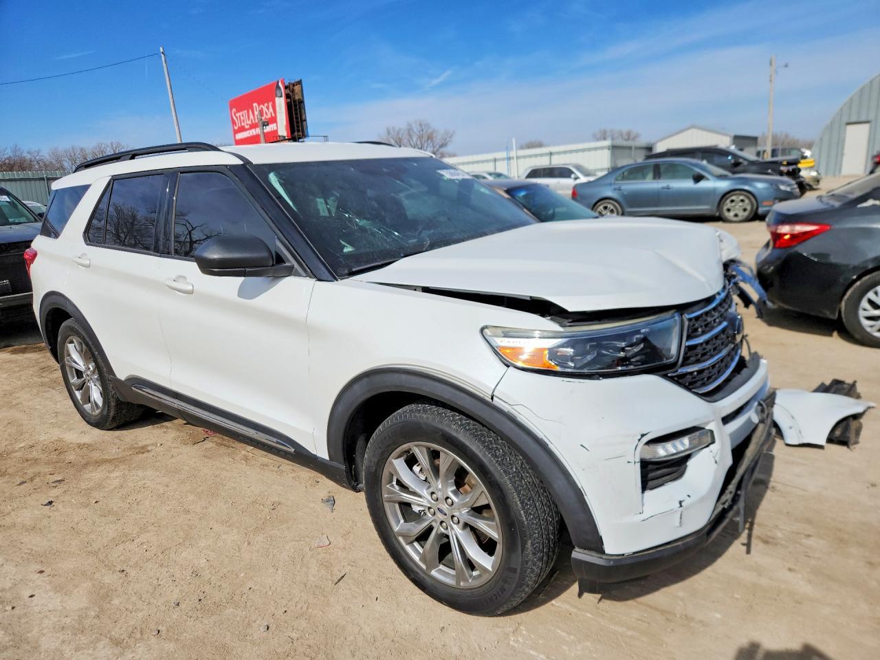 2020 Ford Explorer Xlt - Image 4