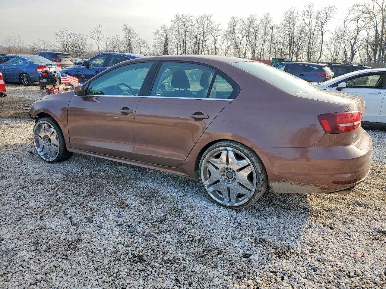 2017 Volkswagen Jetta S - Фото 2