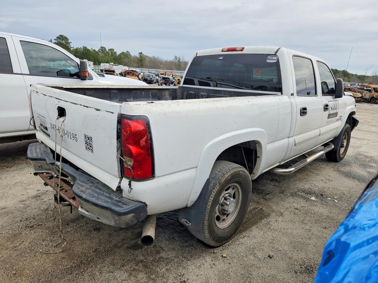 2007 Chevrolet Silverado C2500 Heavy Duty - Фото 3
