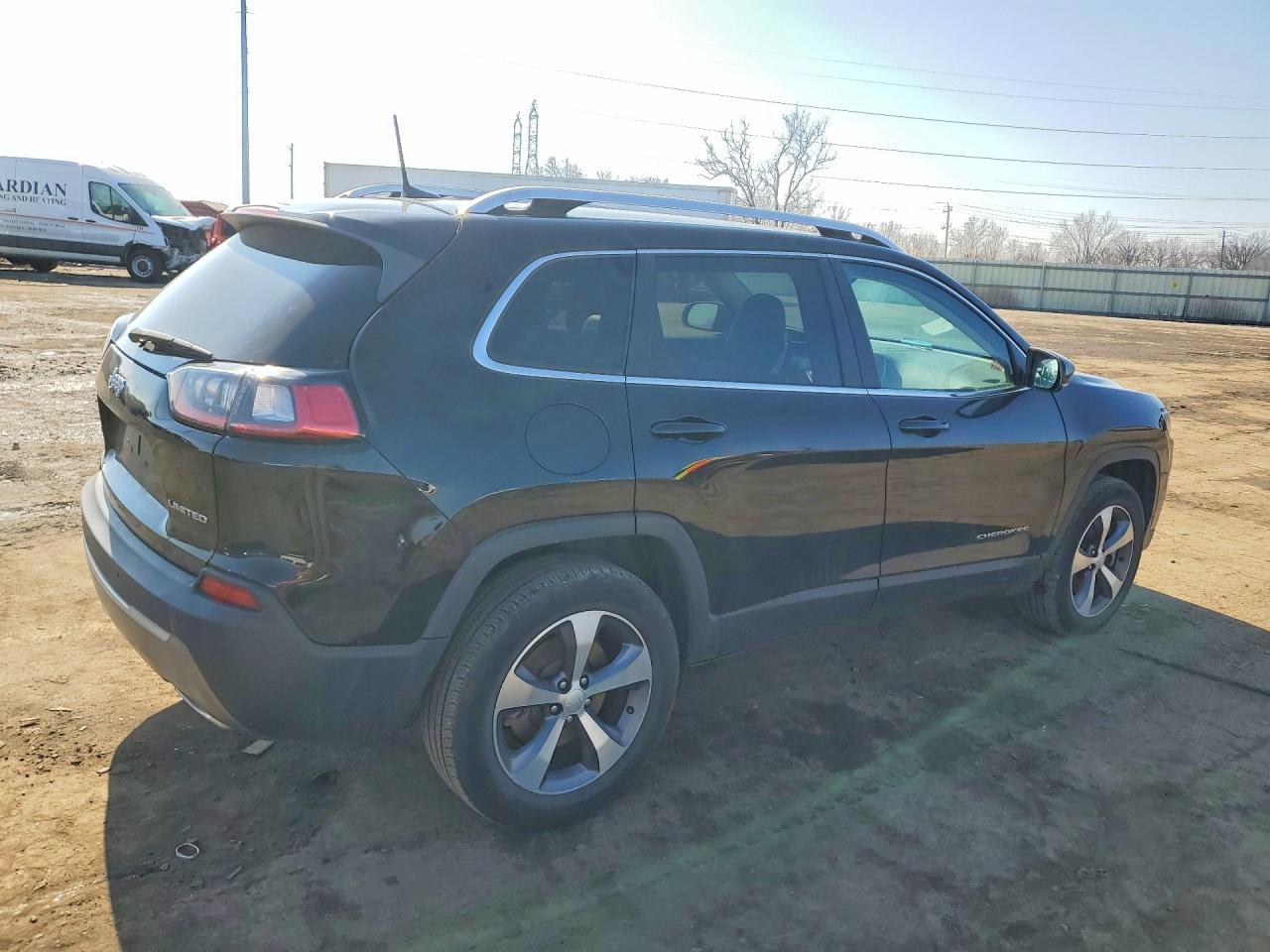2020 Jeep Cherokee Limited - Image 3
