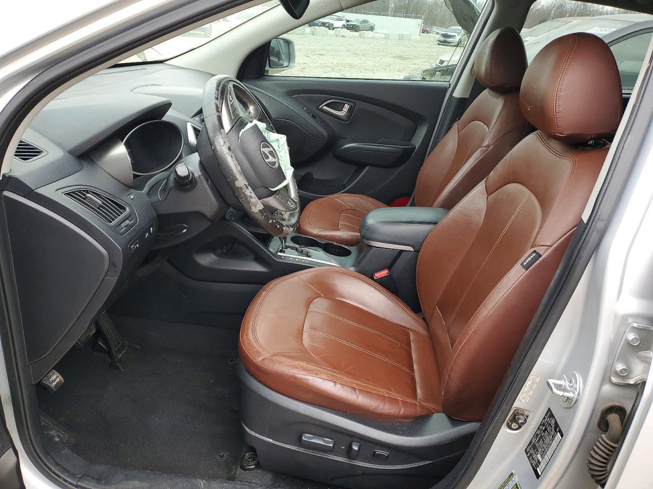 2011 Hyundai Tucson Limited - Image 7