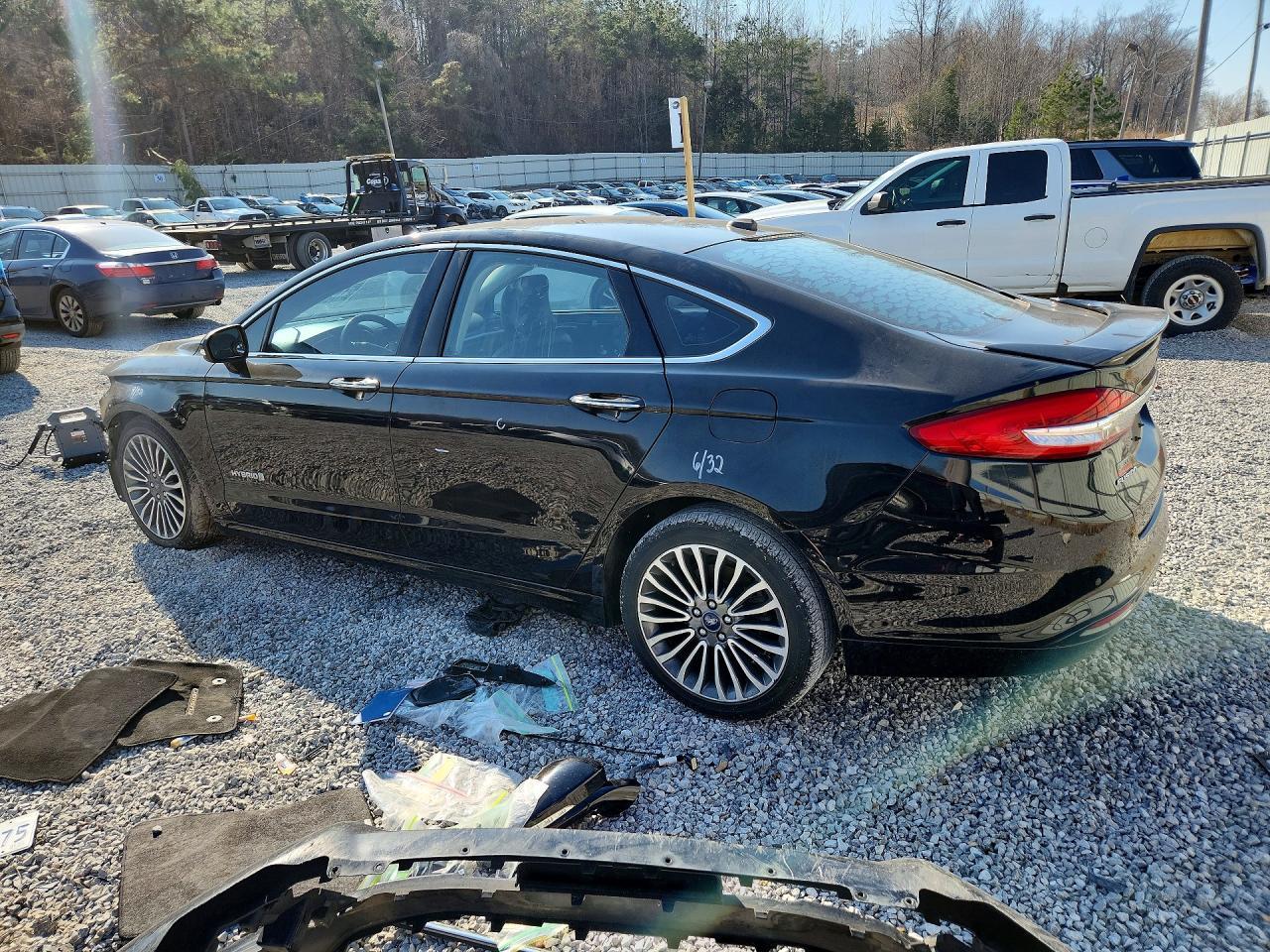 2018 Ford Fusion Titanium - Фото 2