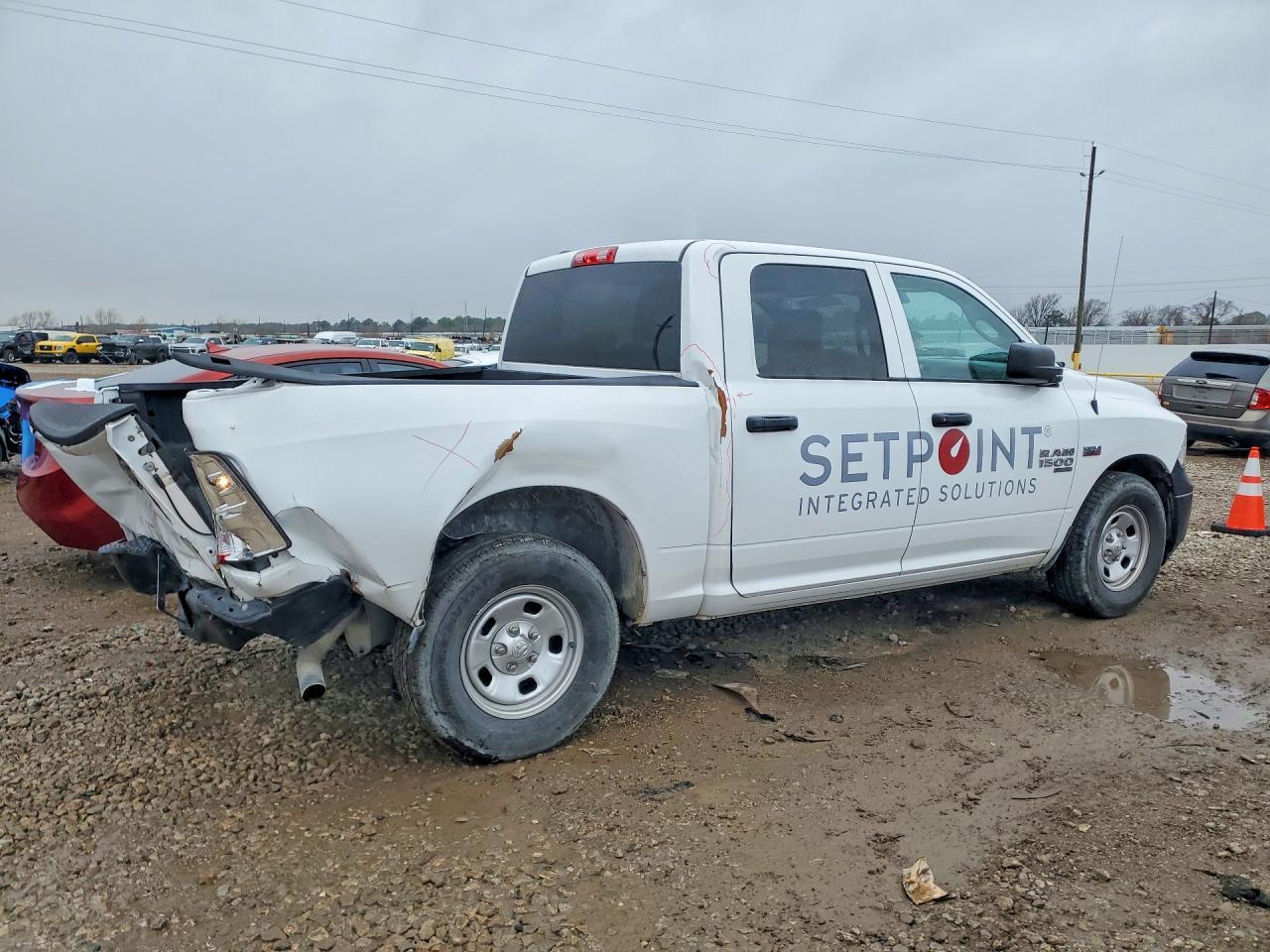 2024 Ram 1500 Classic Tradesman - Фото 3