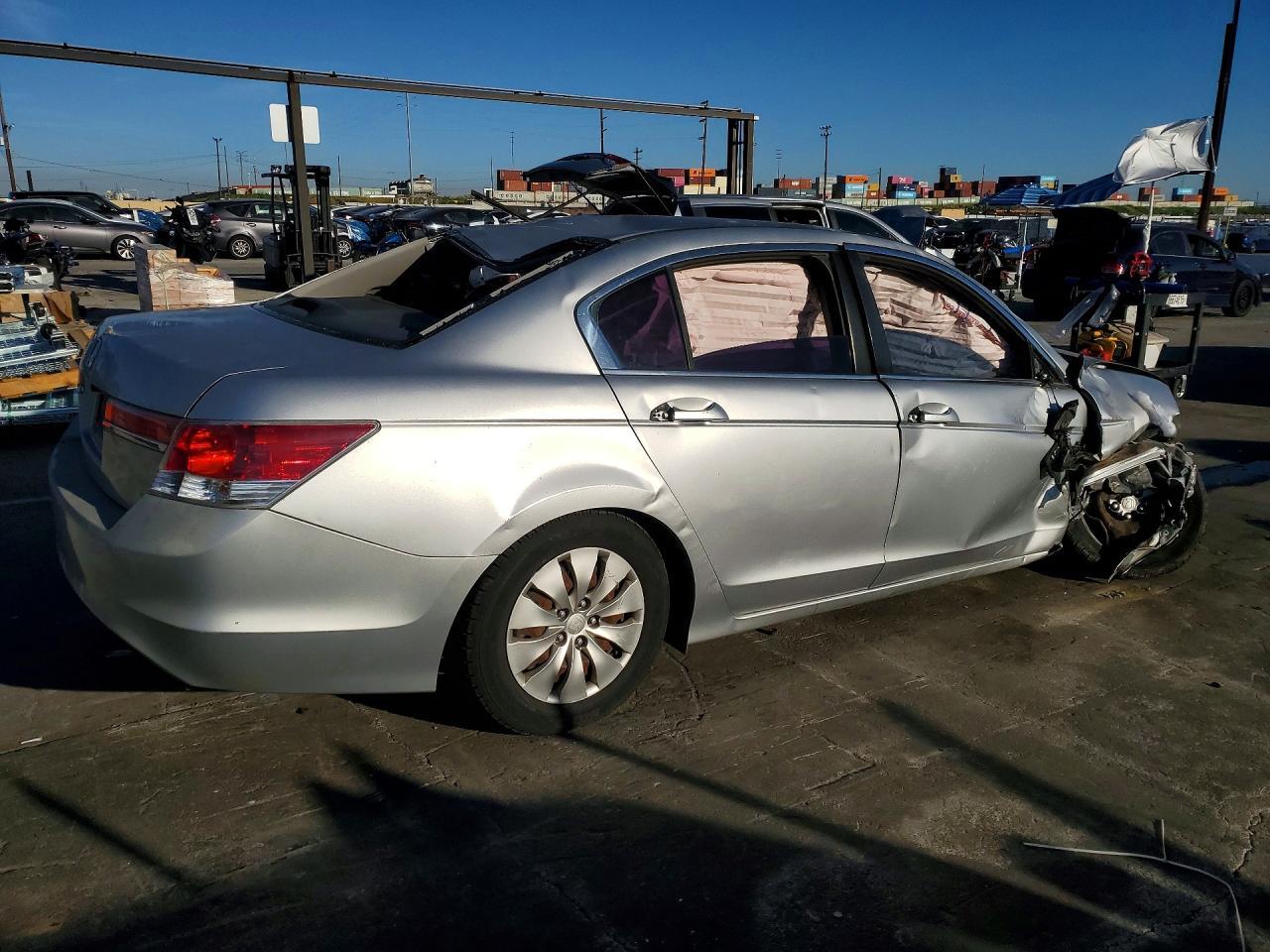 2012 Honda Accord Lx - Фото 3