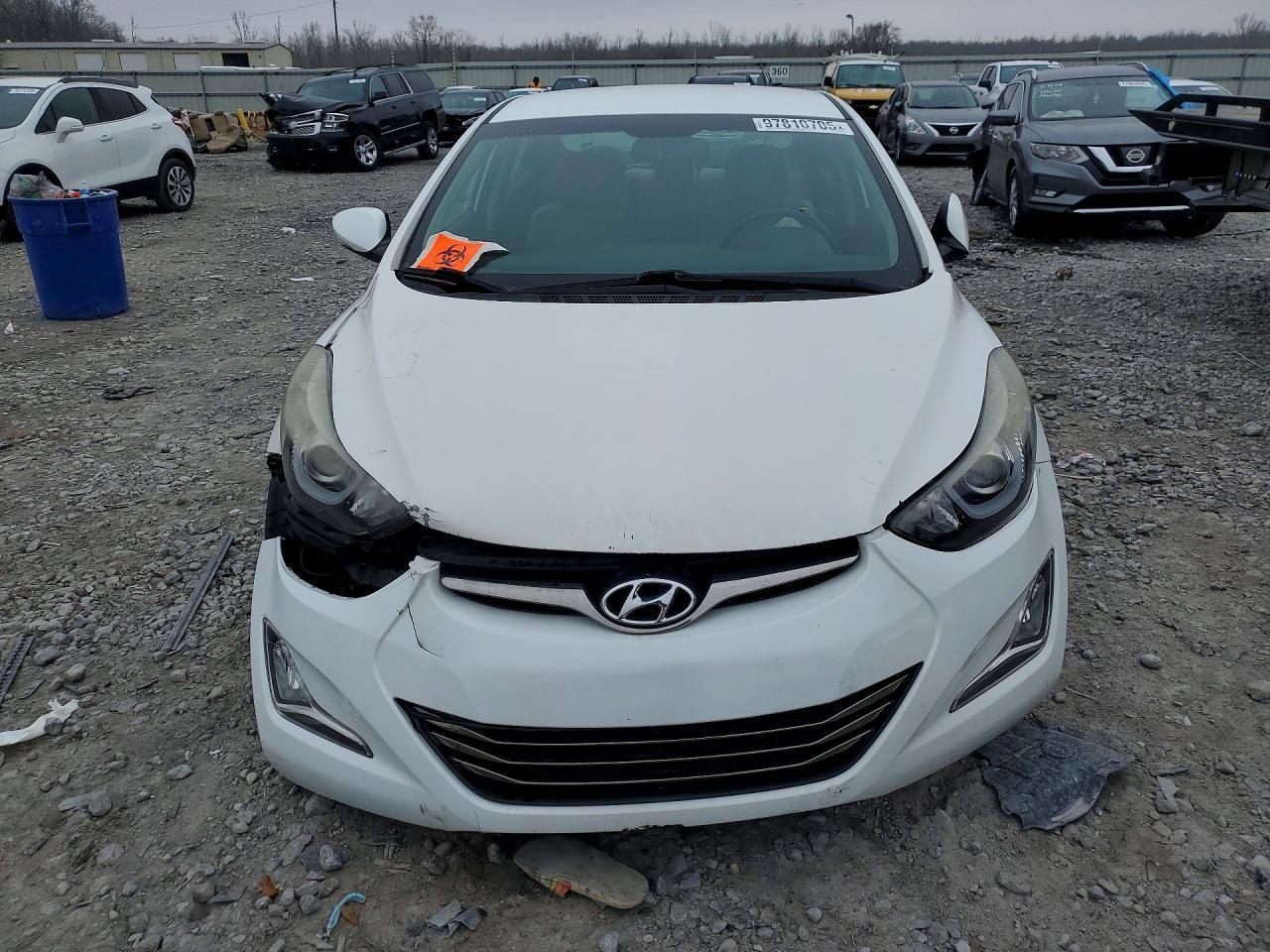 2014 Hyundai Elantra - Фото 5