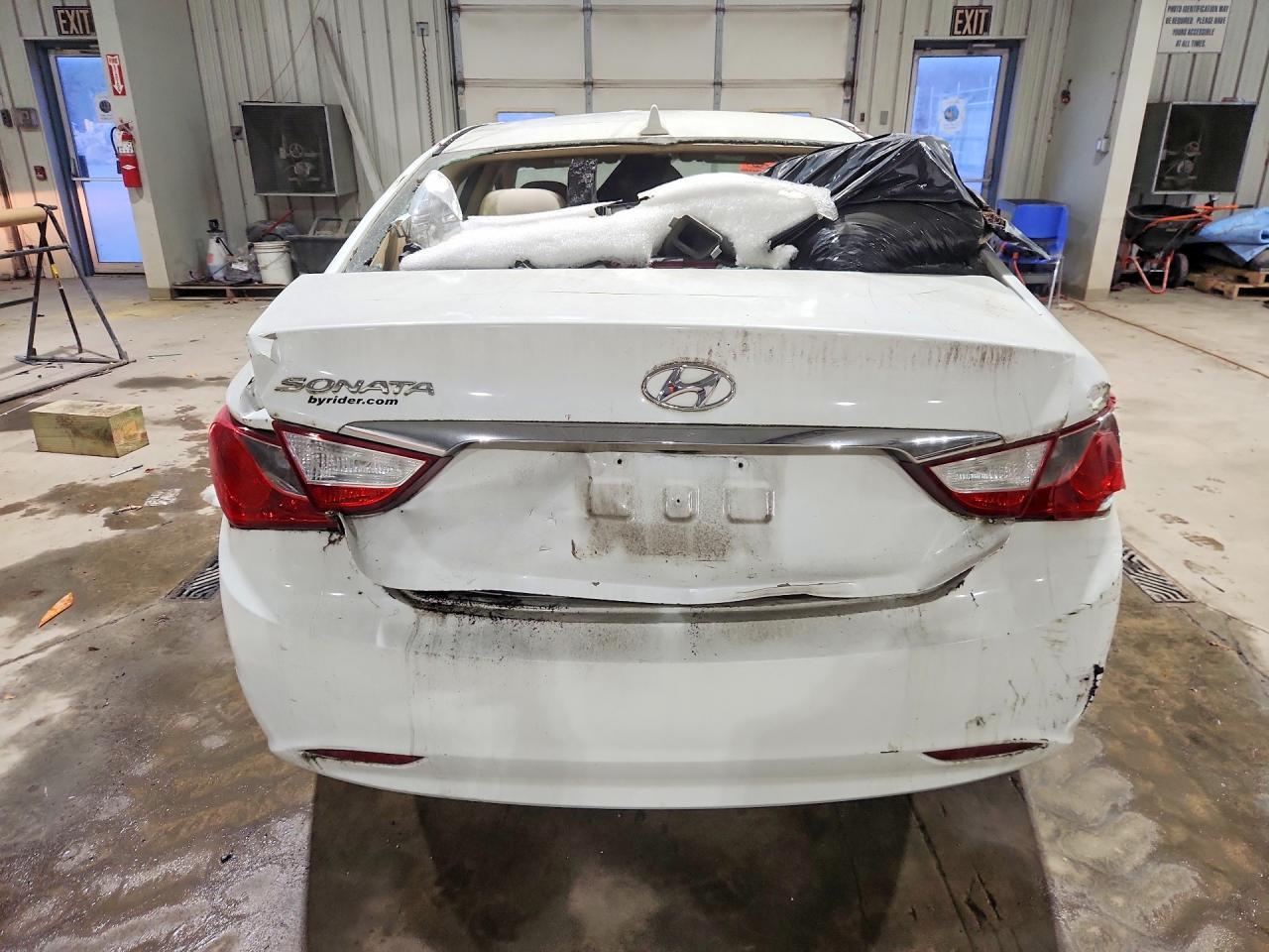 2011 Hyundai Sonata Gls - Image 6