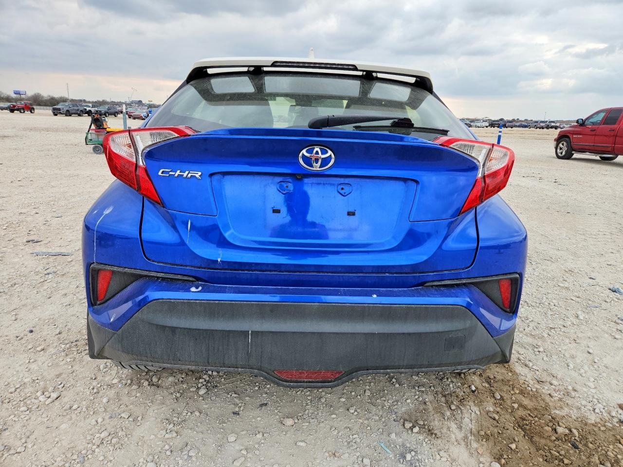 2018 Toyota C-Hr Xle - Image 6