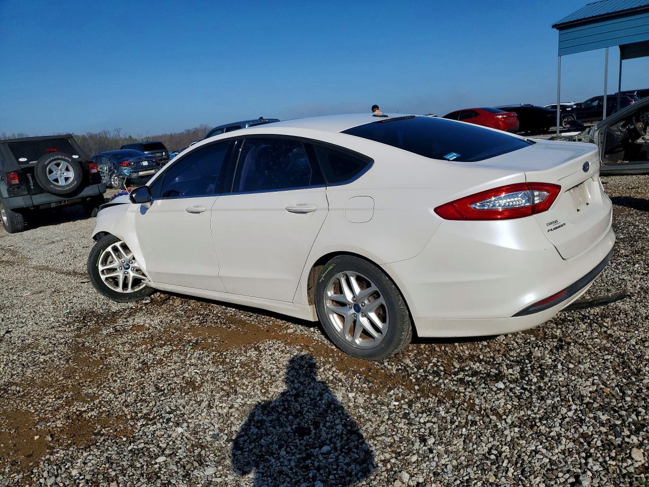 2013 Ford Fusion Se - Image 2