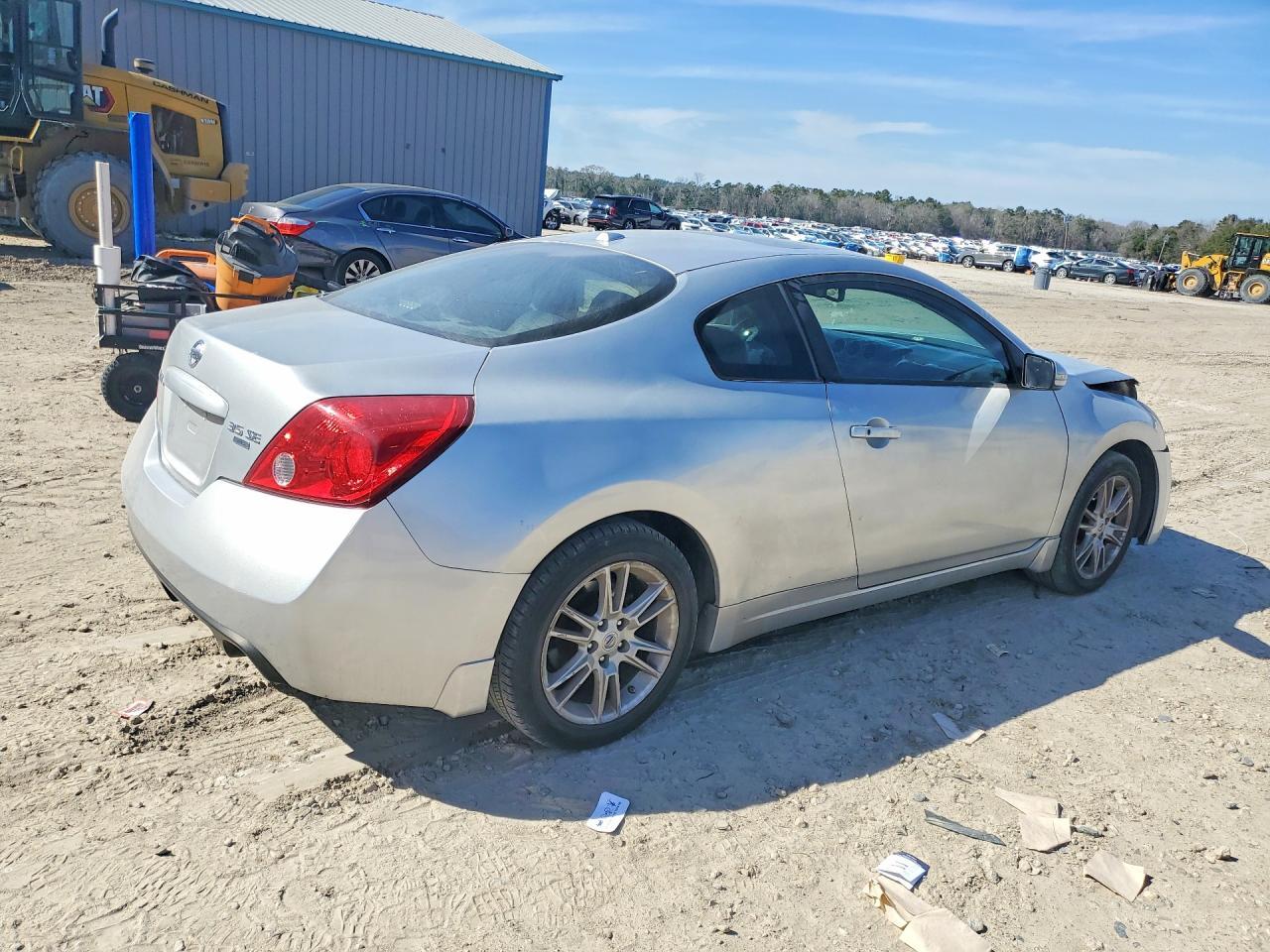 2008 Nissan Altima 3.5 Se - Фото 3
