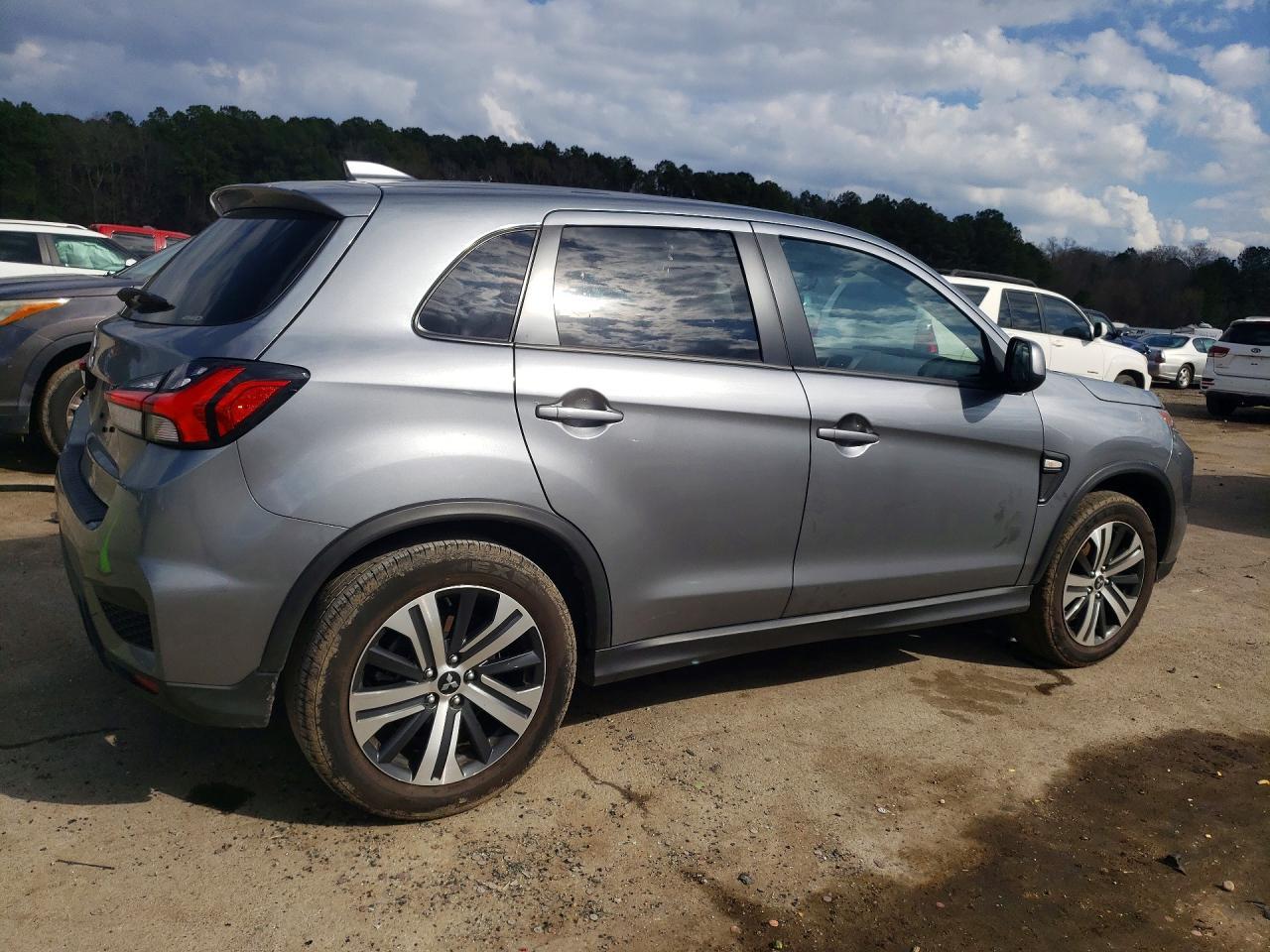 2025 Mitsubishi Outlander Sport S - Image 3