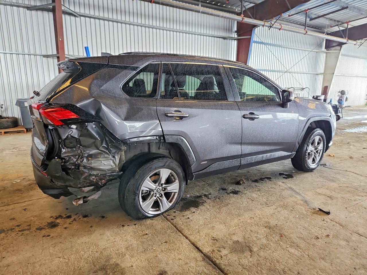 2024 Toyota Rav4 Xle - Фото 3