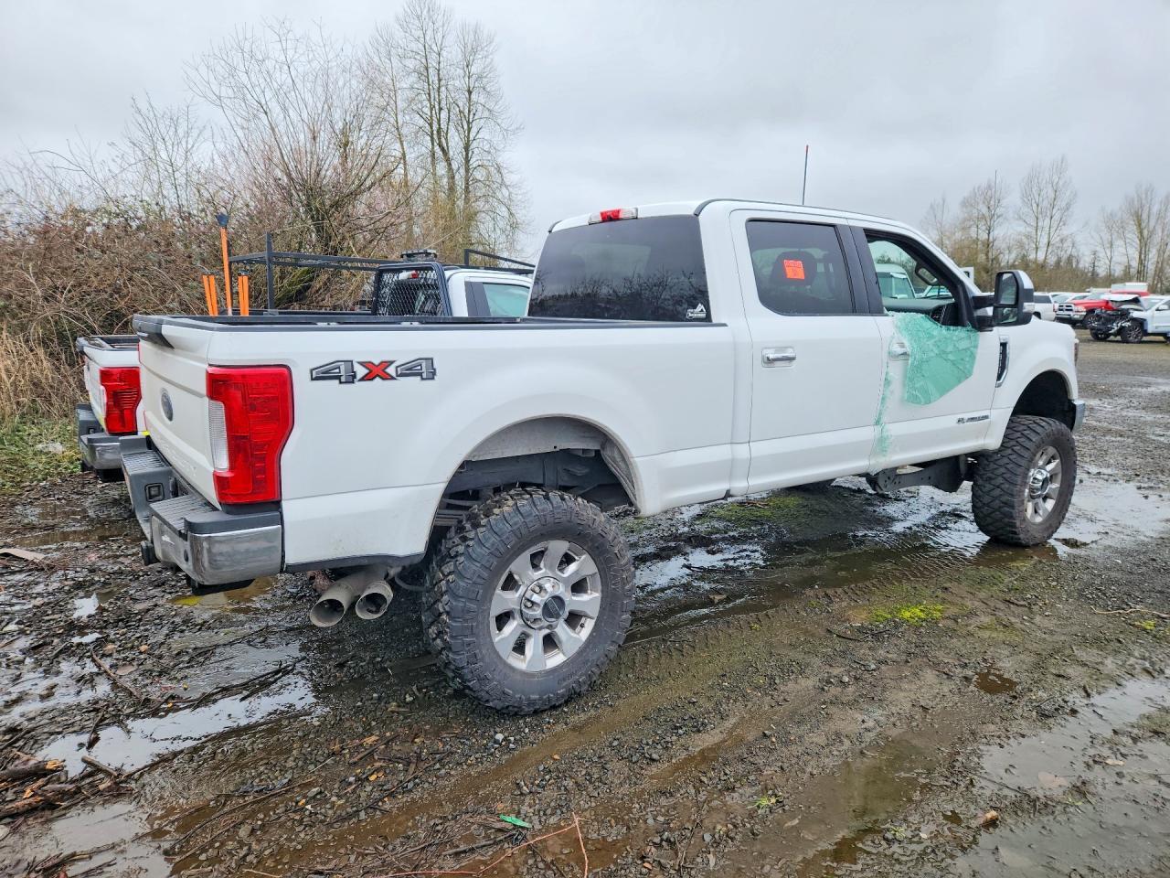 2018 Ford F350 Super Duty - Image 3