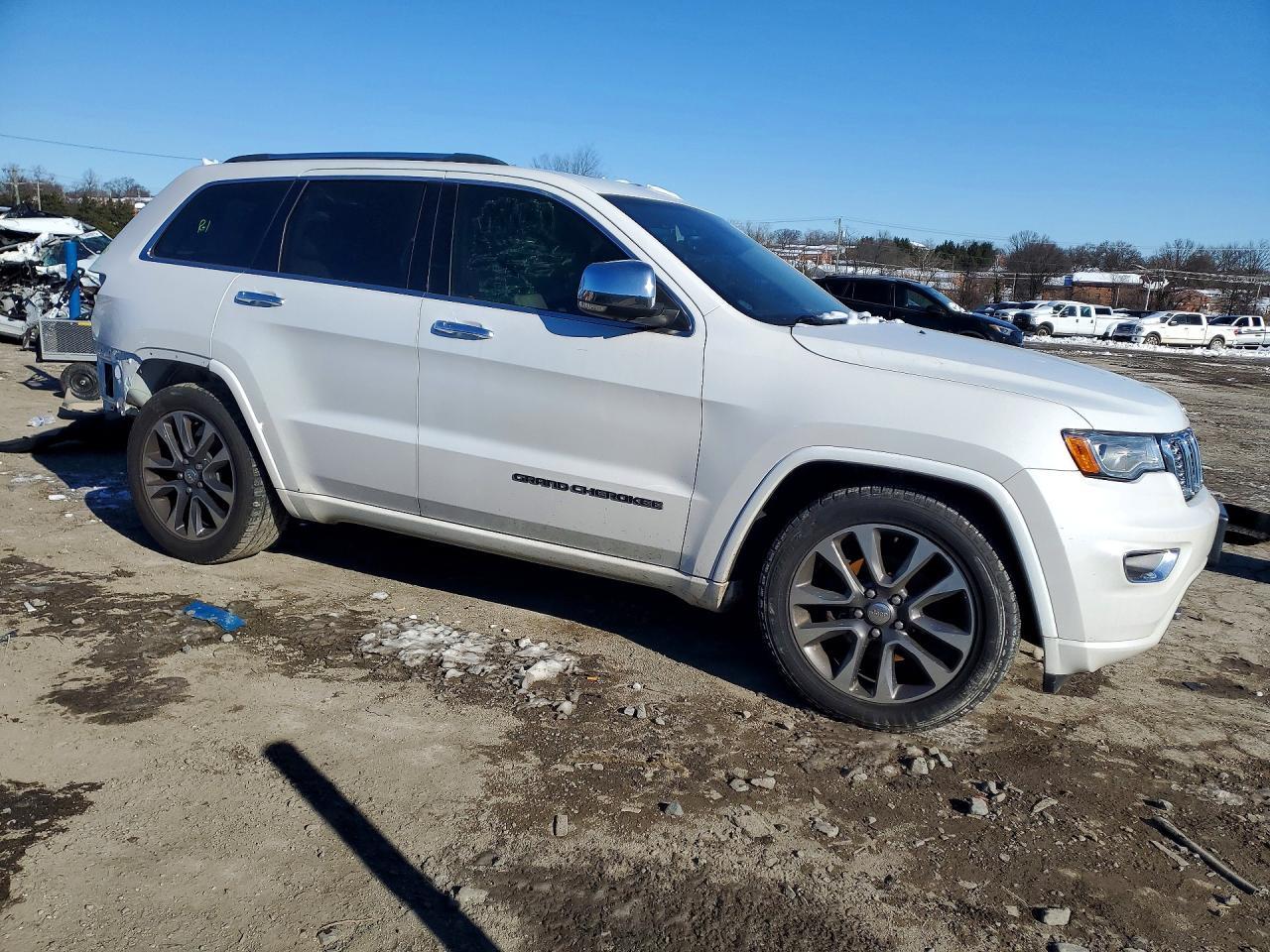 2017 Jeep Grand Cherokee Overland - Фото 4