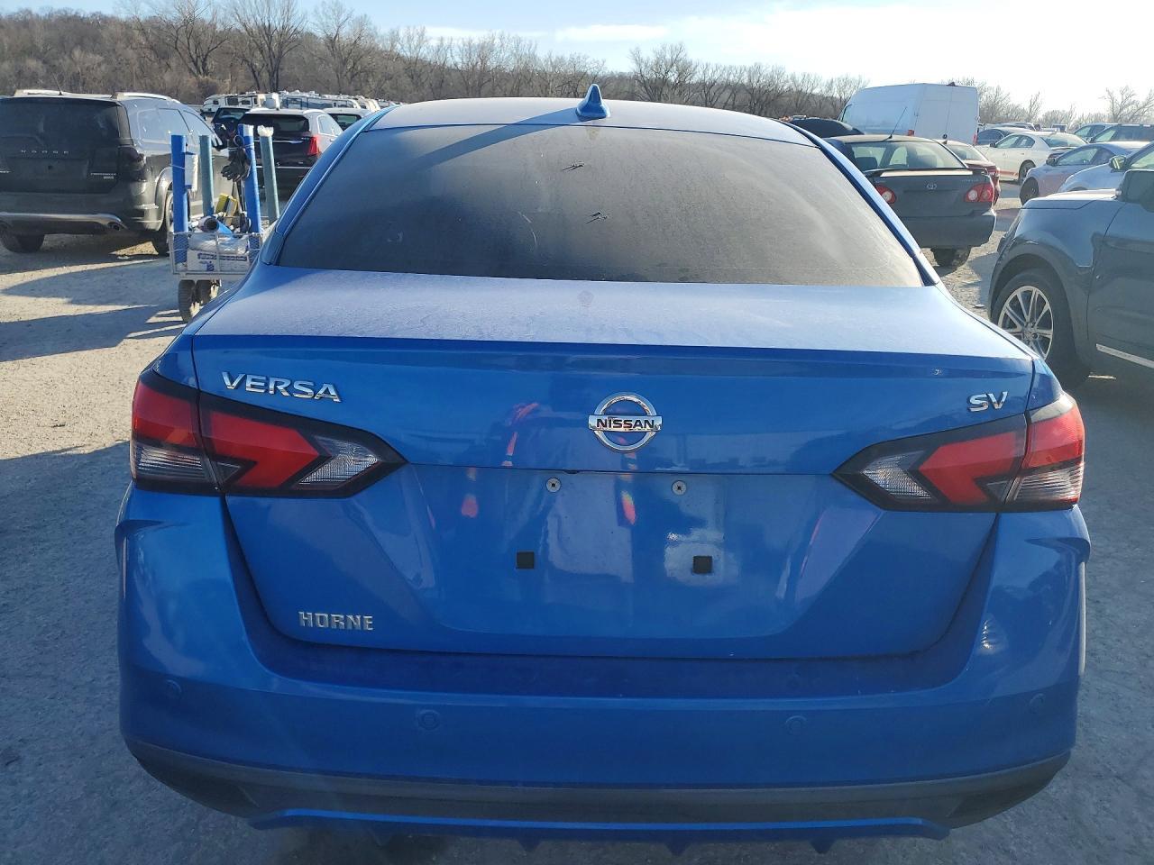2020 Nissan Versa Sv - Фото 6