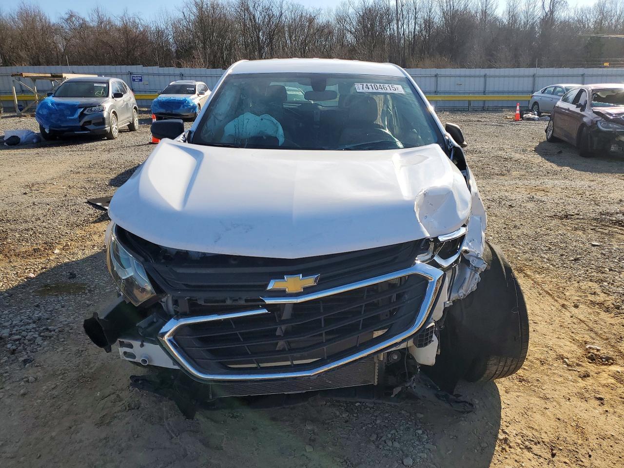 2018 Chevrolet Equinox Ls - Image 5
