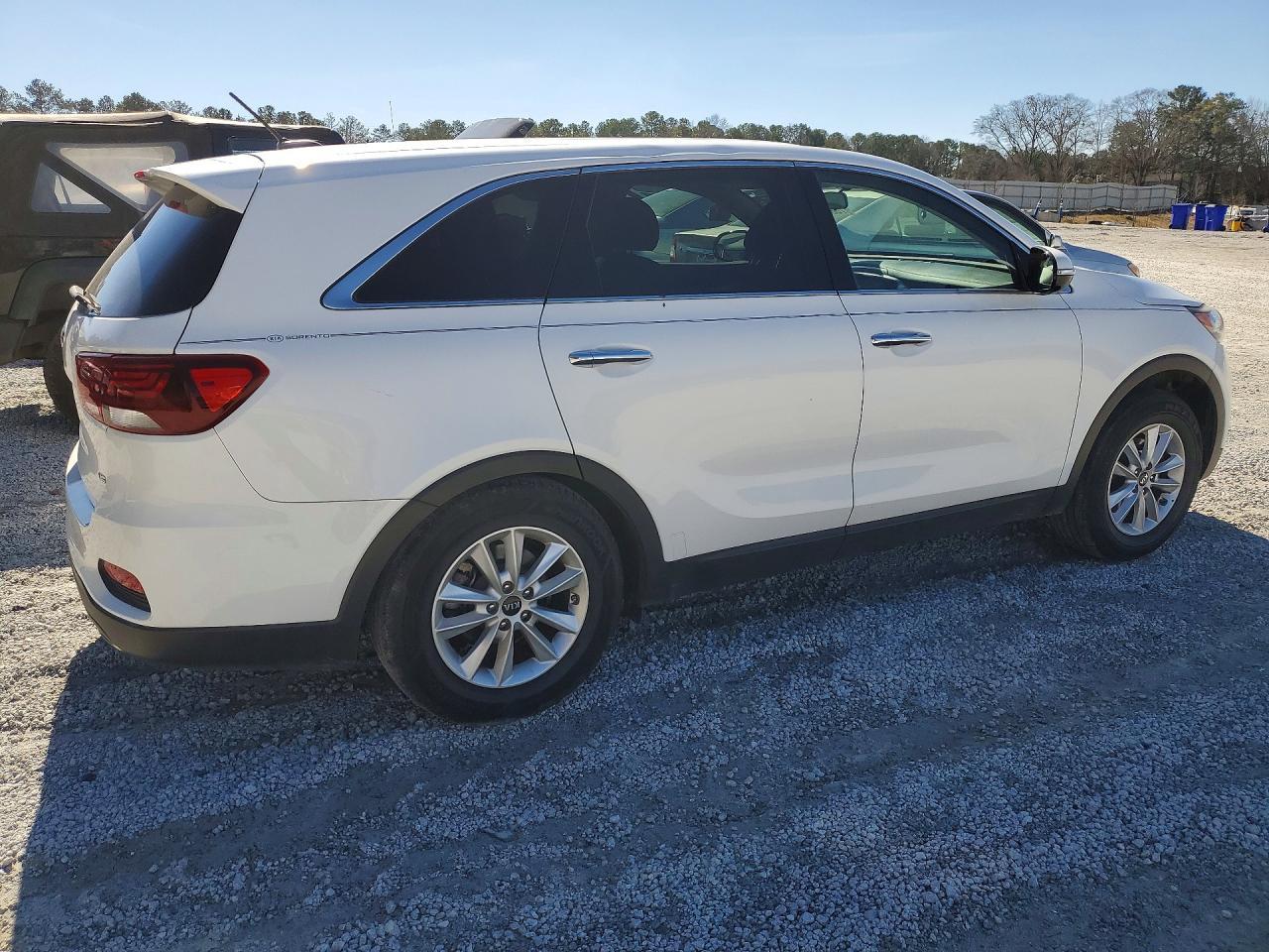 2019 Kia Sorento Lx - Фото 3
