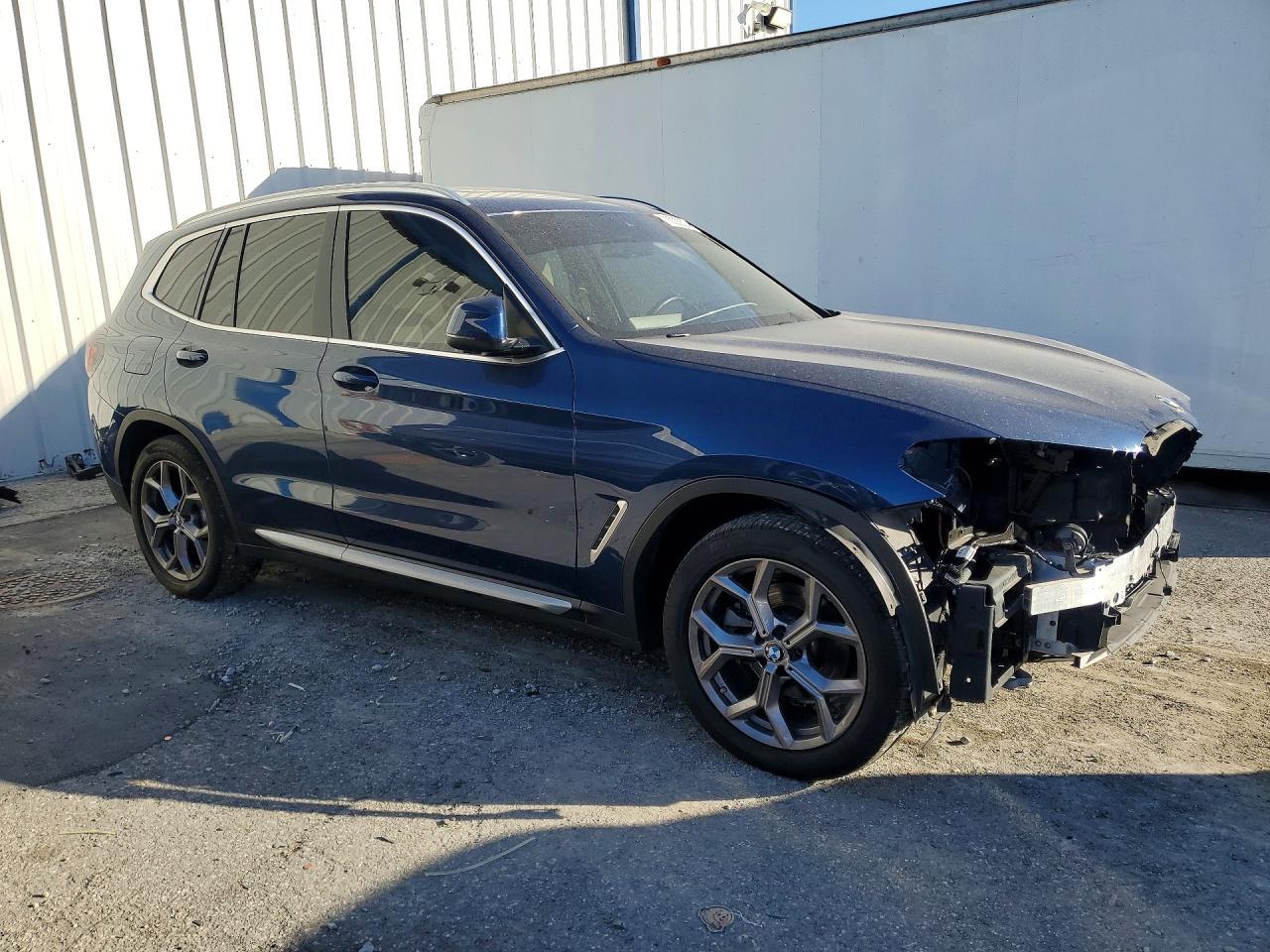 2022 BMW X3 Sdrive30I - Фото 4
