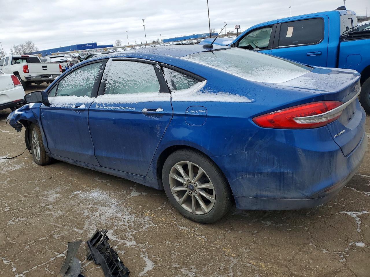 2017 Ford Fusion Se - Фото 2