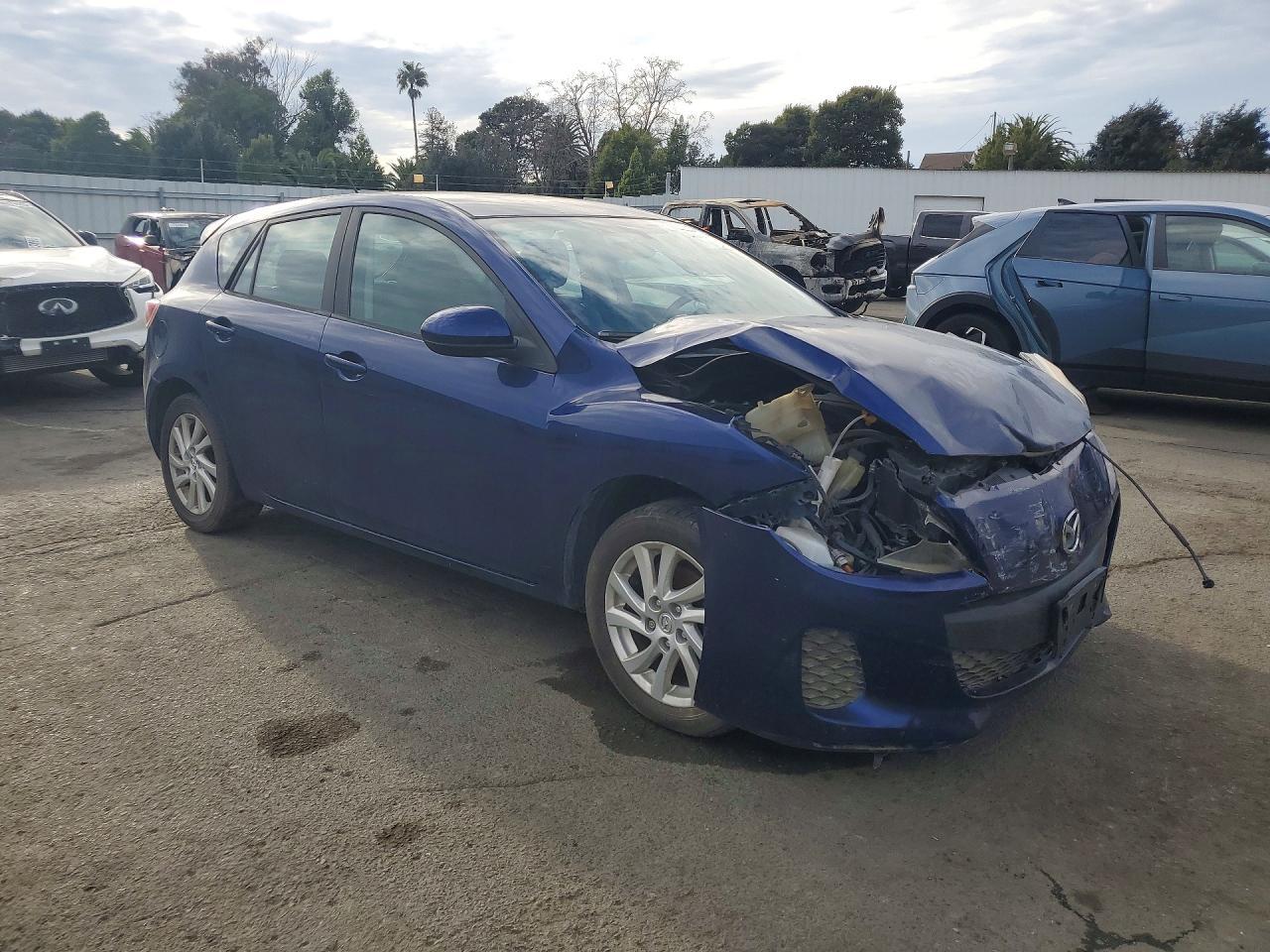 2012 Mazda 3 I - Фото 4