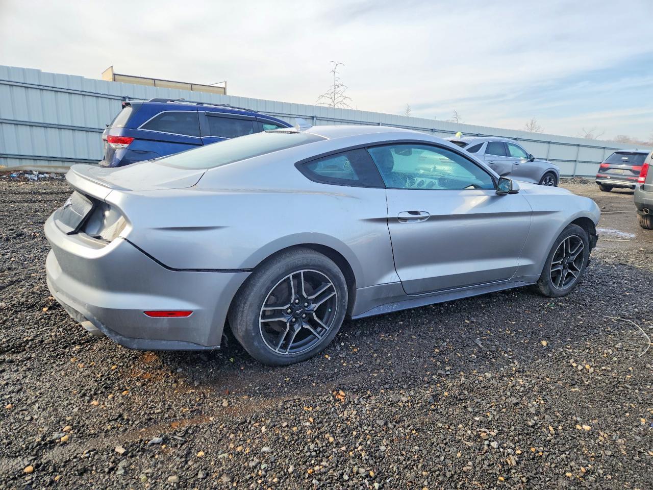 2020 Ford Mustang - Image 3