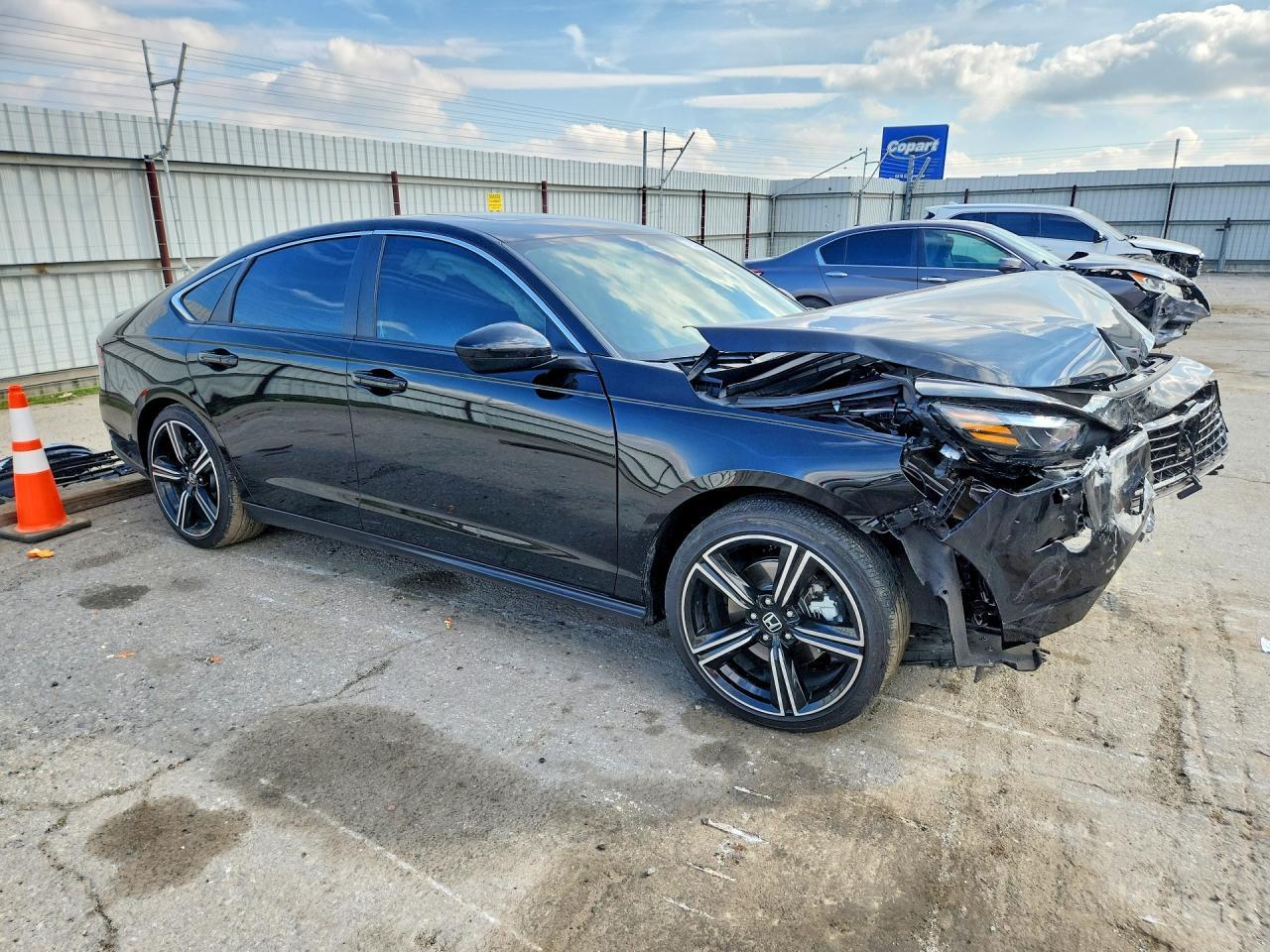 2025 Honda Accord Hybrid Sport - Фото 4