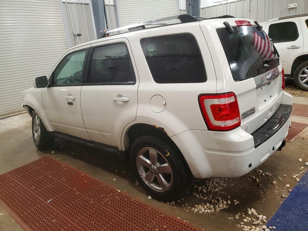 2012 Ford Escape Limited - Фото 2