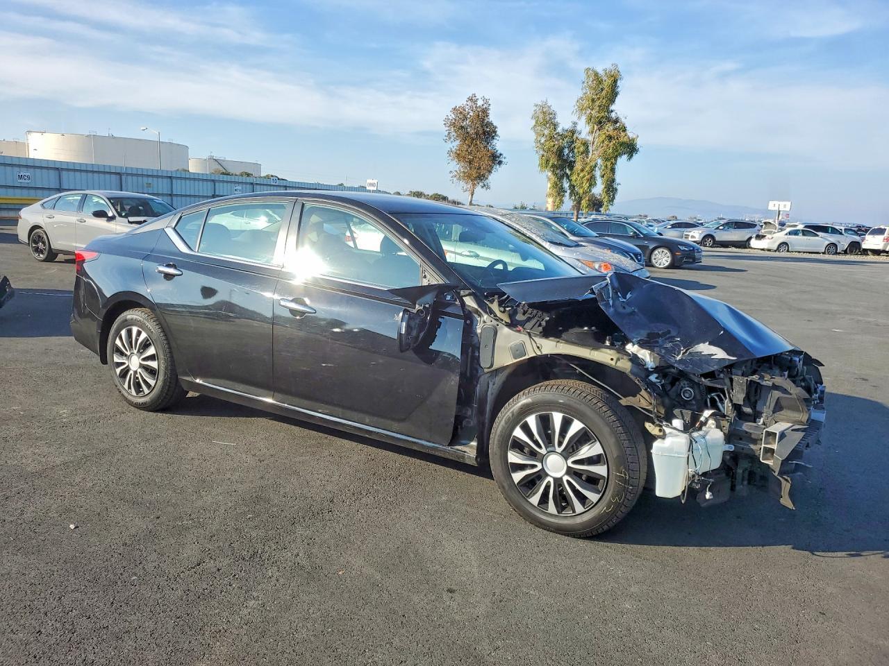 2022 Nissan Altima S - Image 4