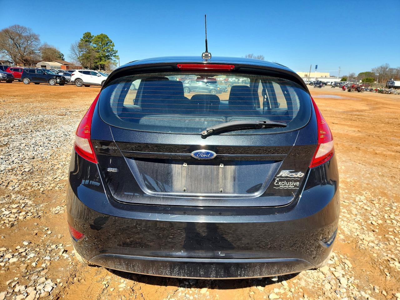 2011 Ford Fiesta Se - Image 6