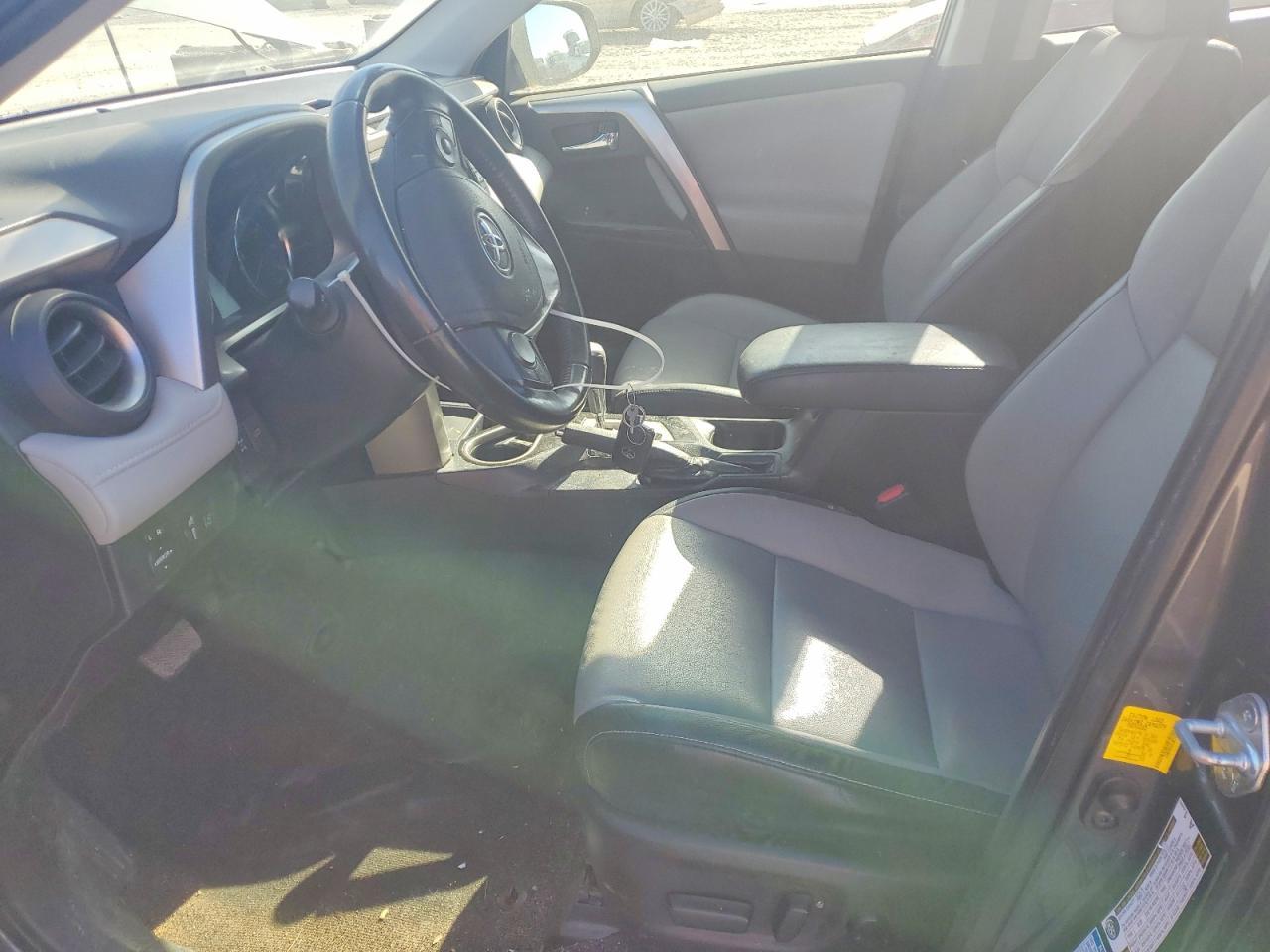 2016 Toyota Rav4 Limited - Image 7