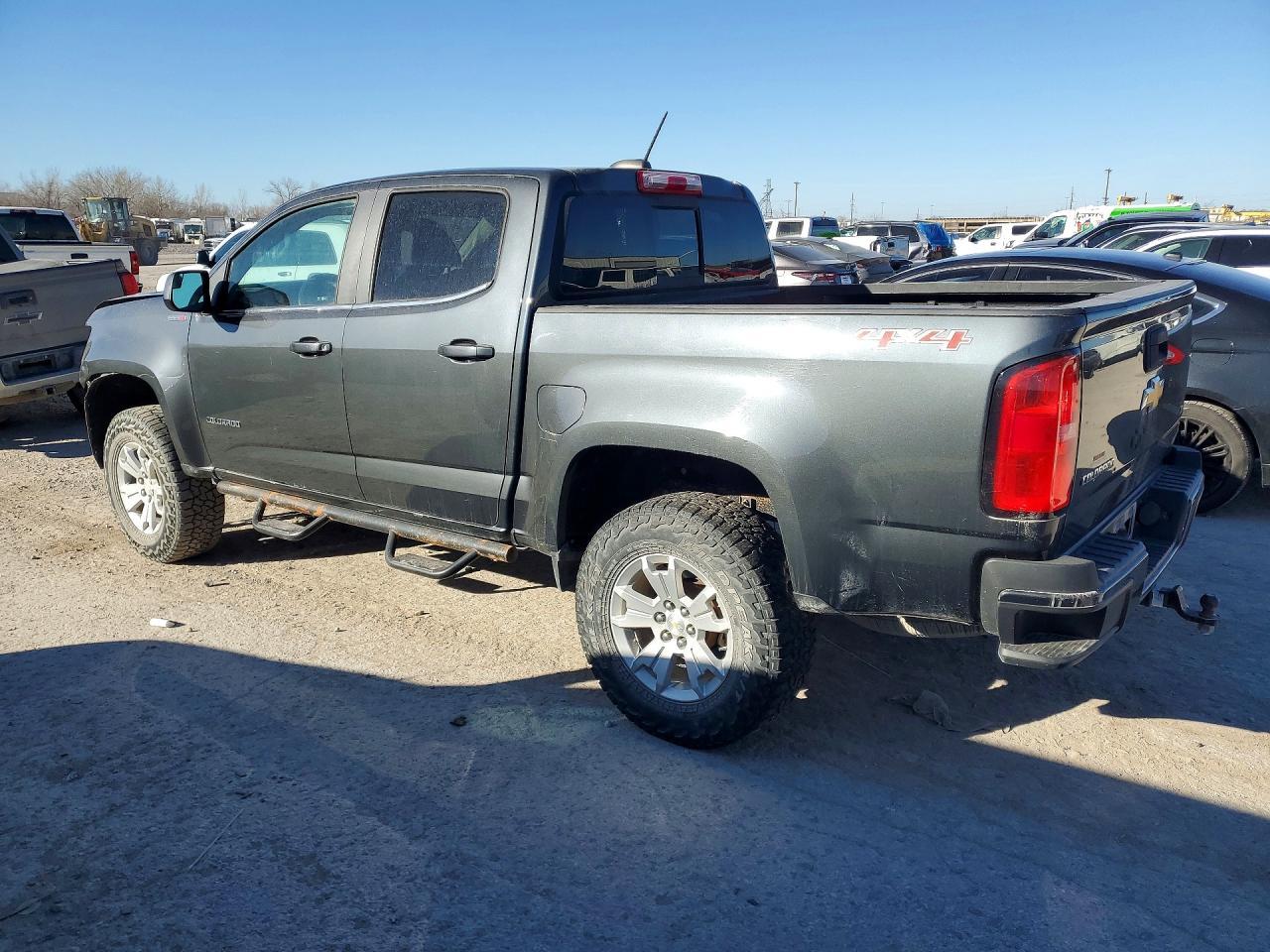 2016 Chevrolet Colorado Lt - Фото 2