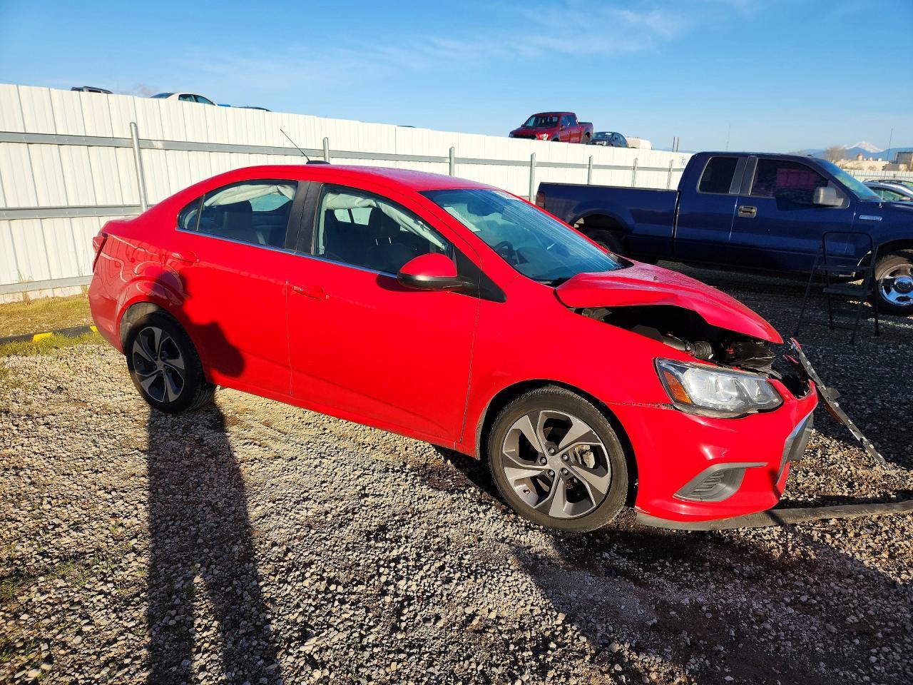 2019 Chevrolet Sonic Premier - Фото 4