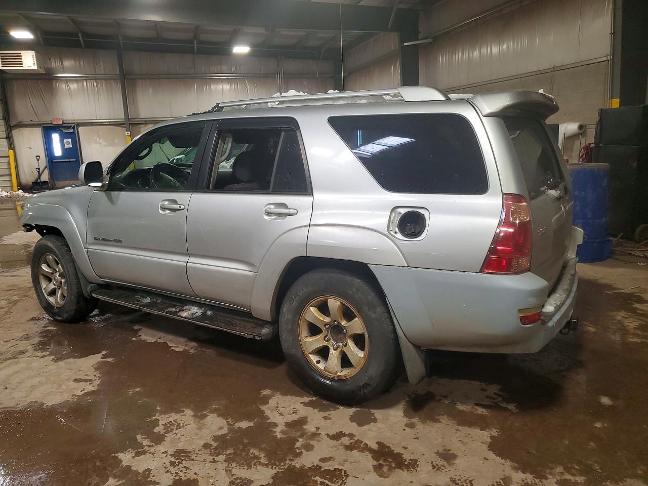 2004 Toyota 4Runner Sport Edition - Фото 2