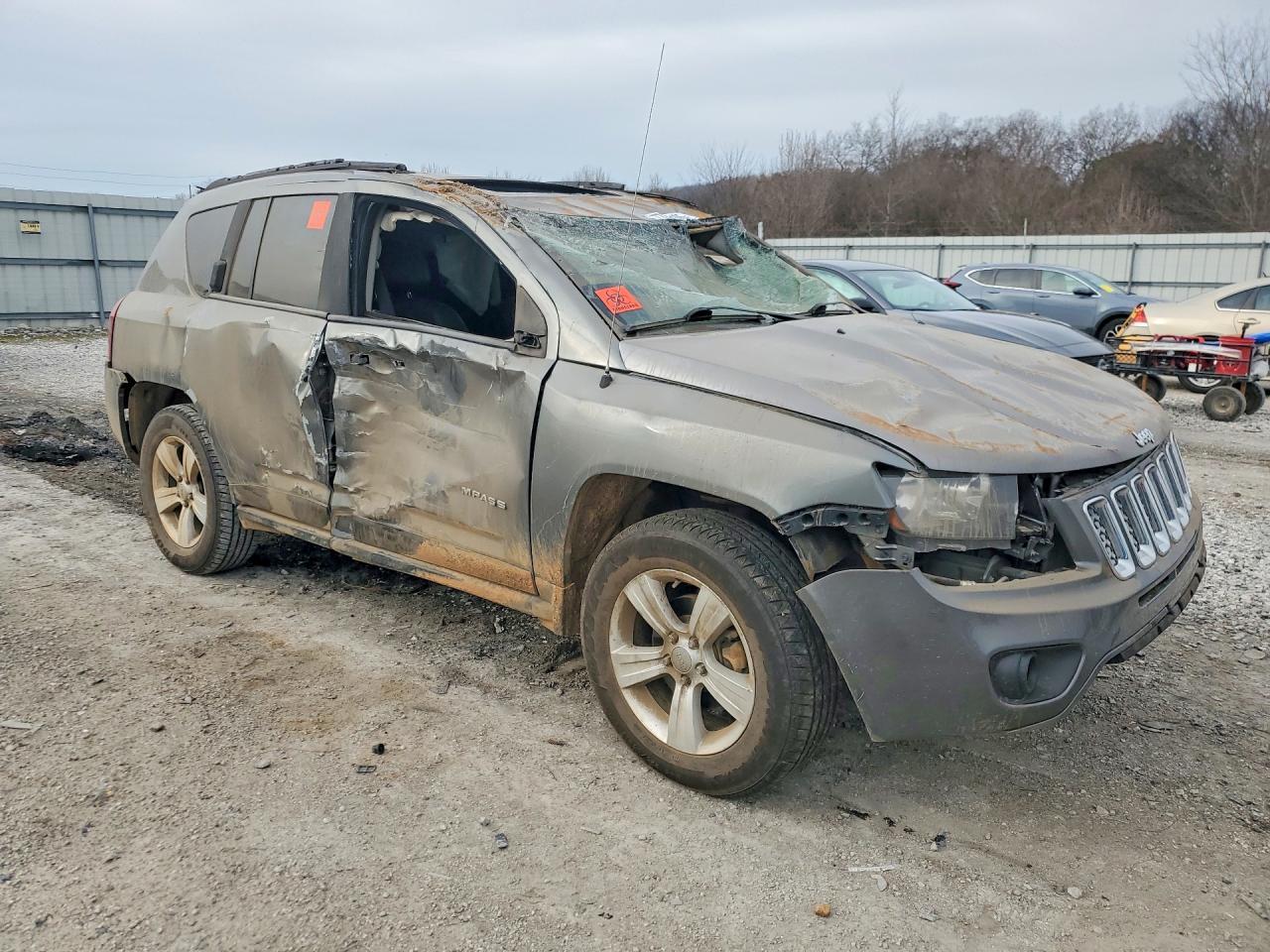 2014 Jeep Compass Latitude - Фото 4