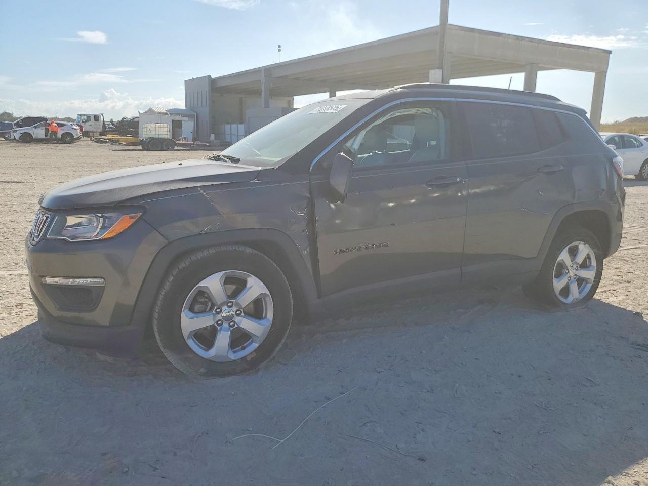 2018 Jeep Compass Latitude