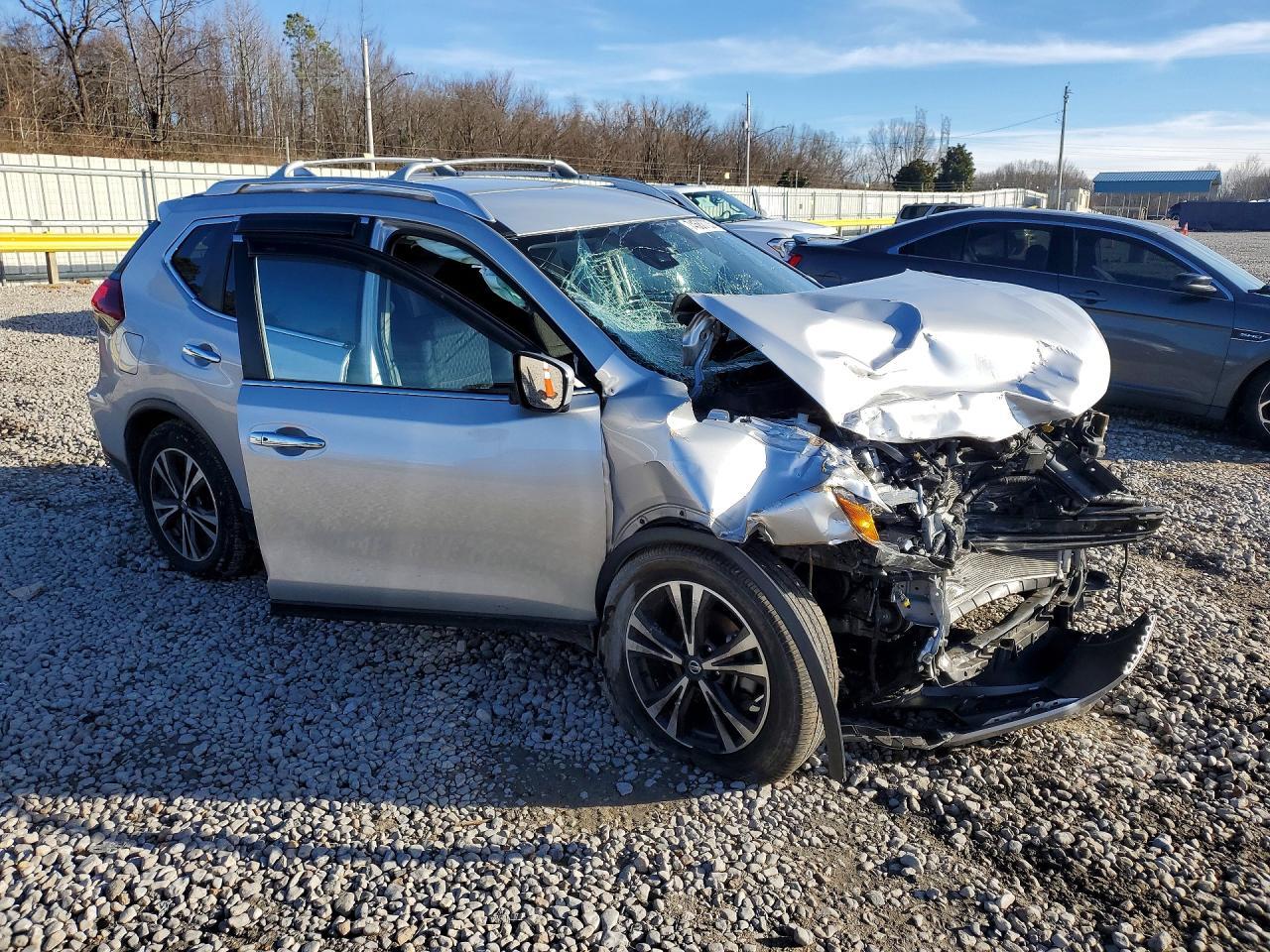 2020 Nissan Rogue Sv - Фото 4