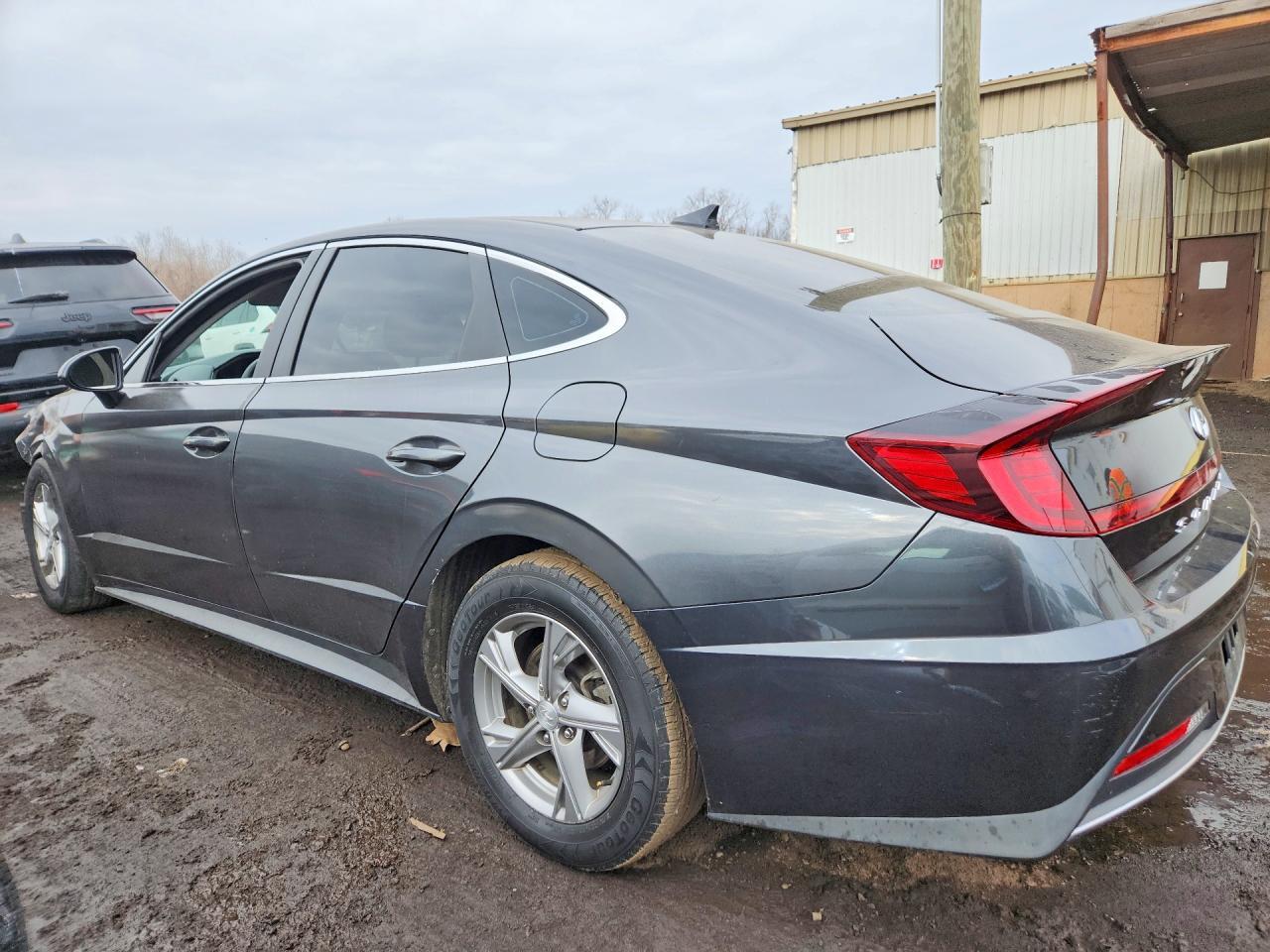 2020 Hyundai Sonata Se - Image 2