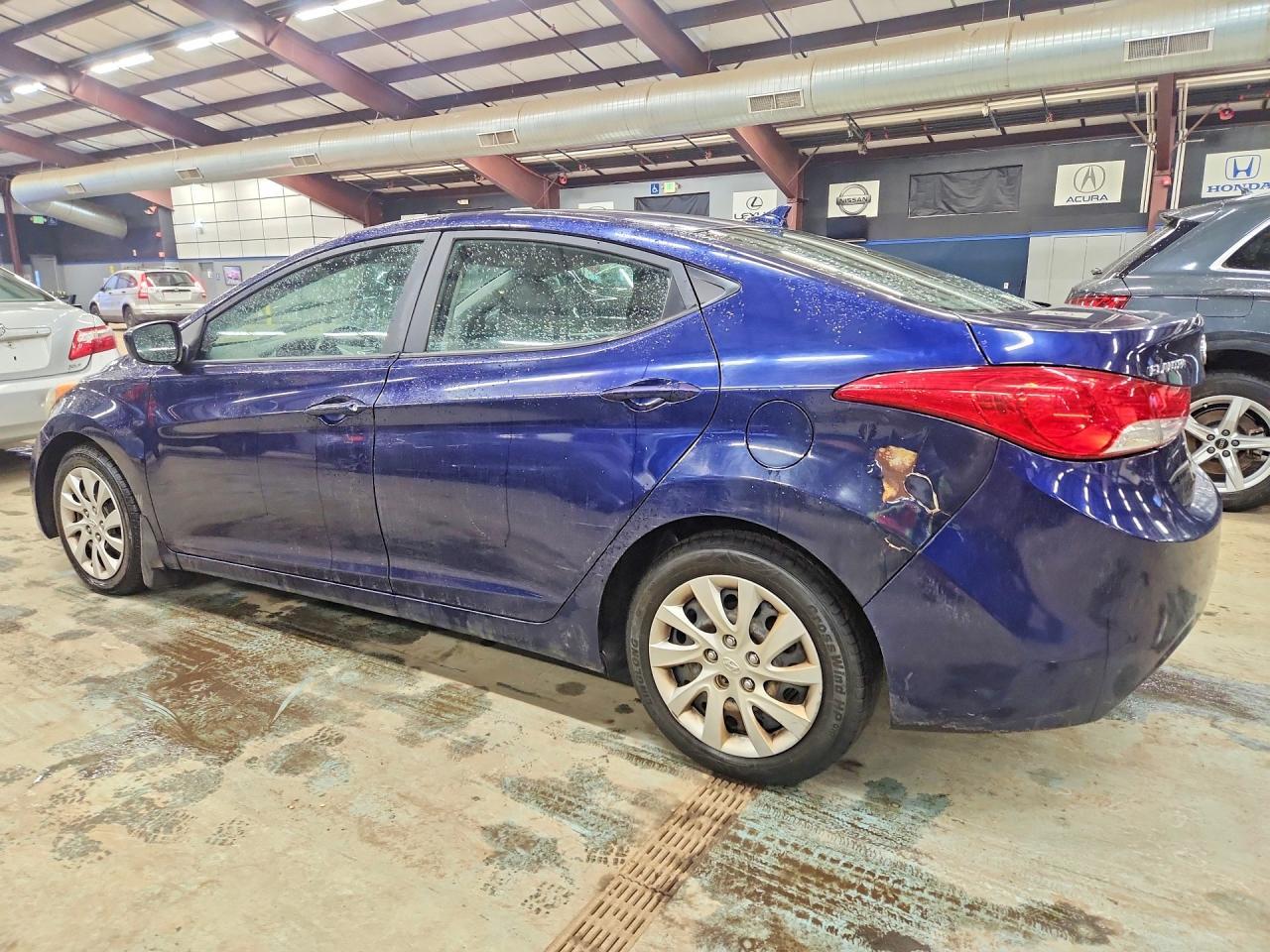 2011 Hyundai Elantra Gls - Image 2