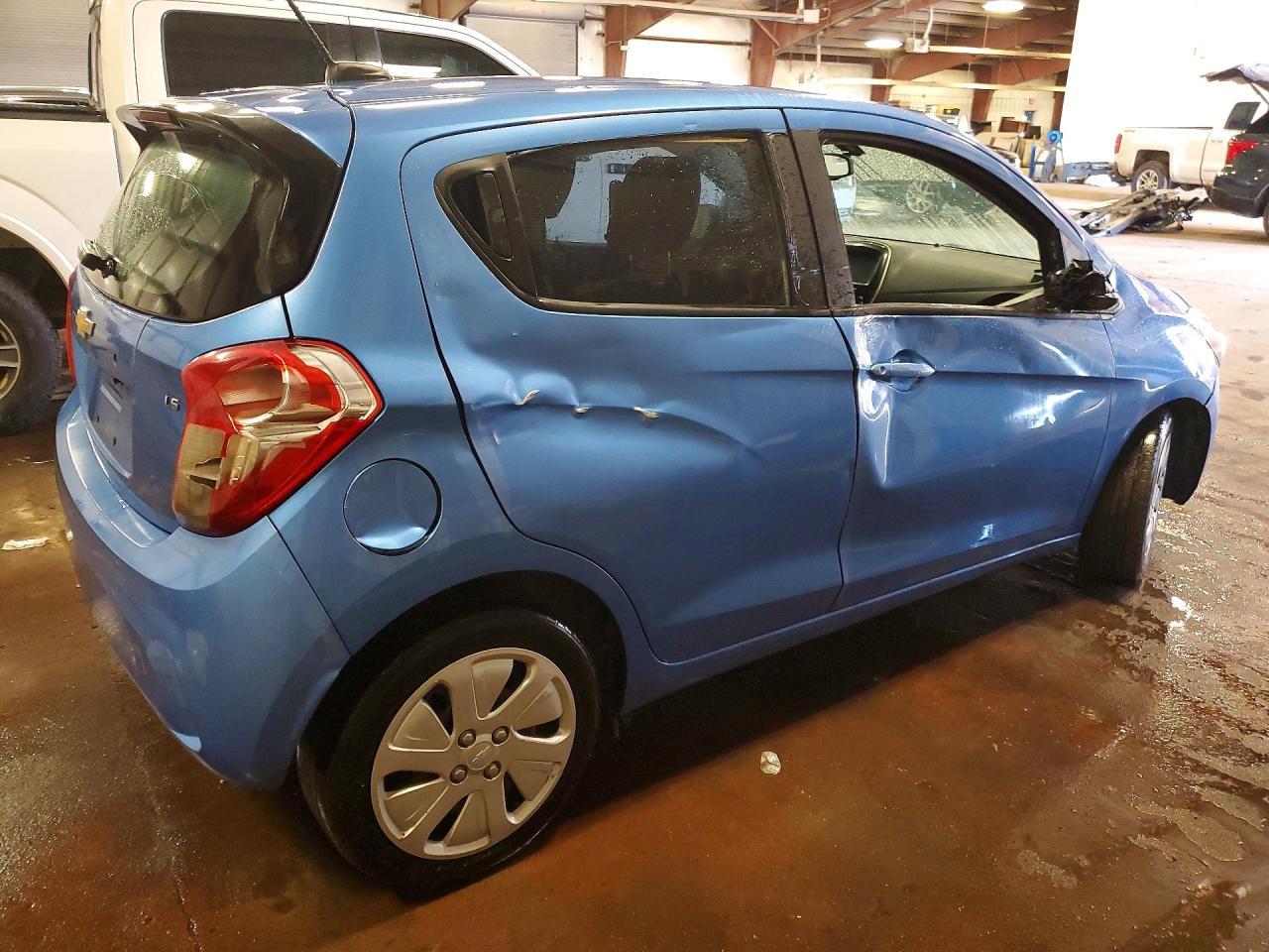 2016 Chevrolet Spark Ls - Фото 3