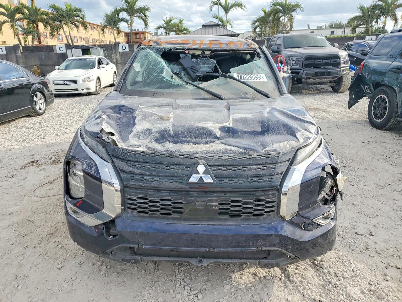 2022 Mitsubishi Outlander Se - Image 5