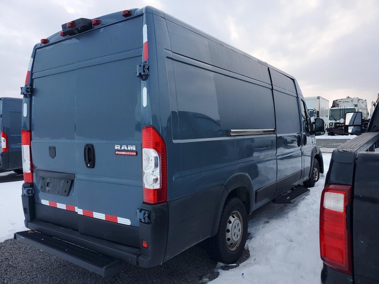 2020 Ram Promaster 3500 Cargo ** R & D * Cln Title * Pri Fleet ** - Image 3