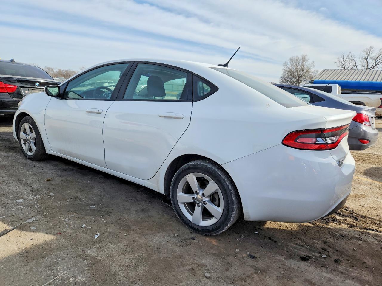 2016 Dodge Dart Sxt - Фото 2