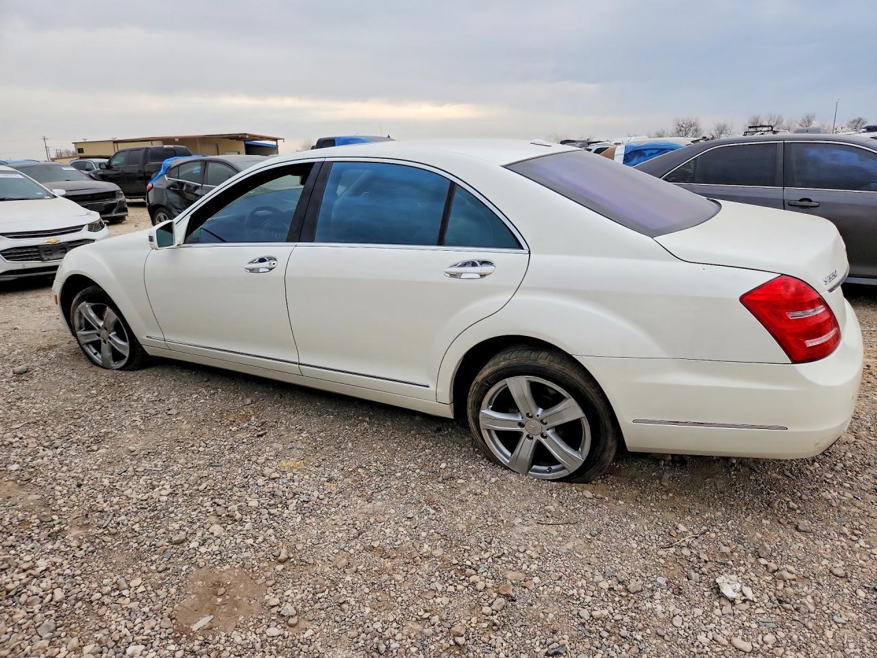 2010 Mercedes-Benz S 550 - Фото 2